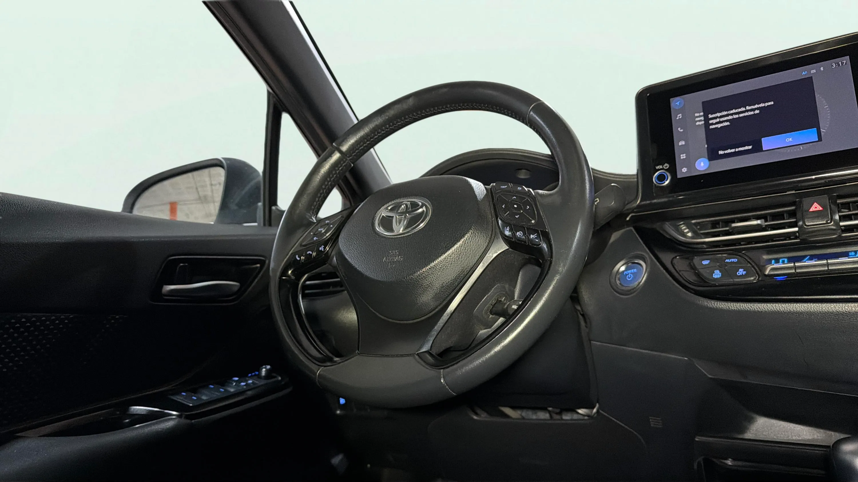 Toyota C-HR 2.0 180H Advance - foto 11