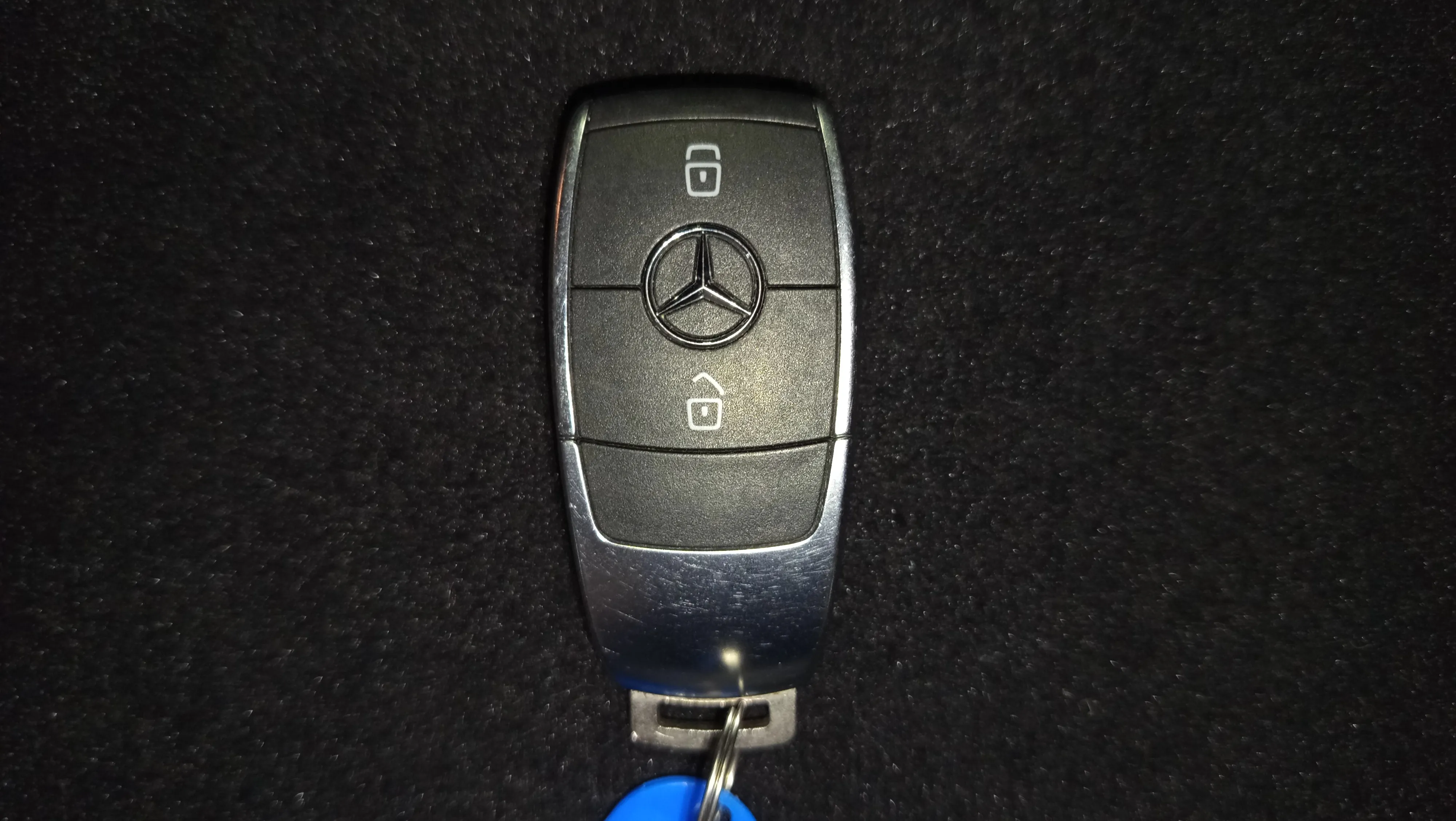Mercedes-Benz GLA 250 e - foto 28