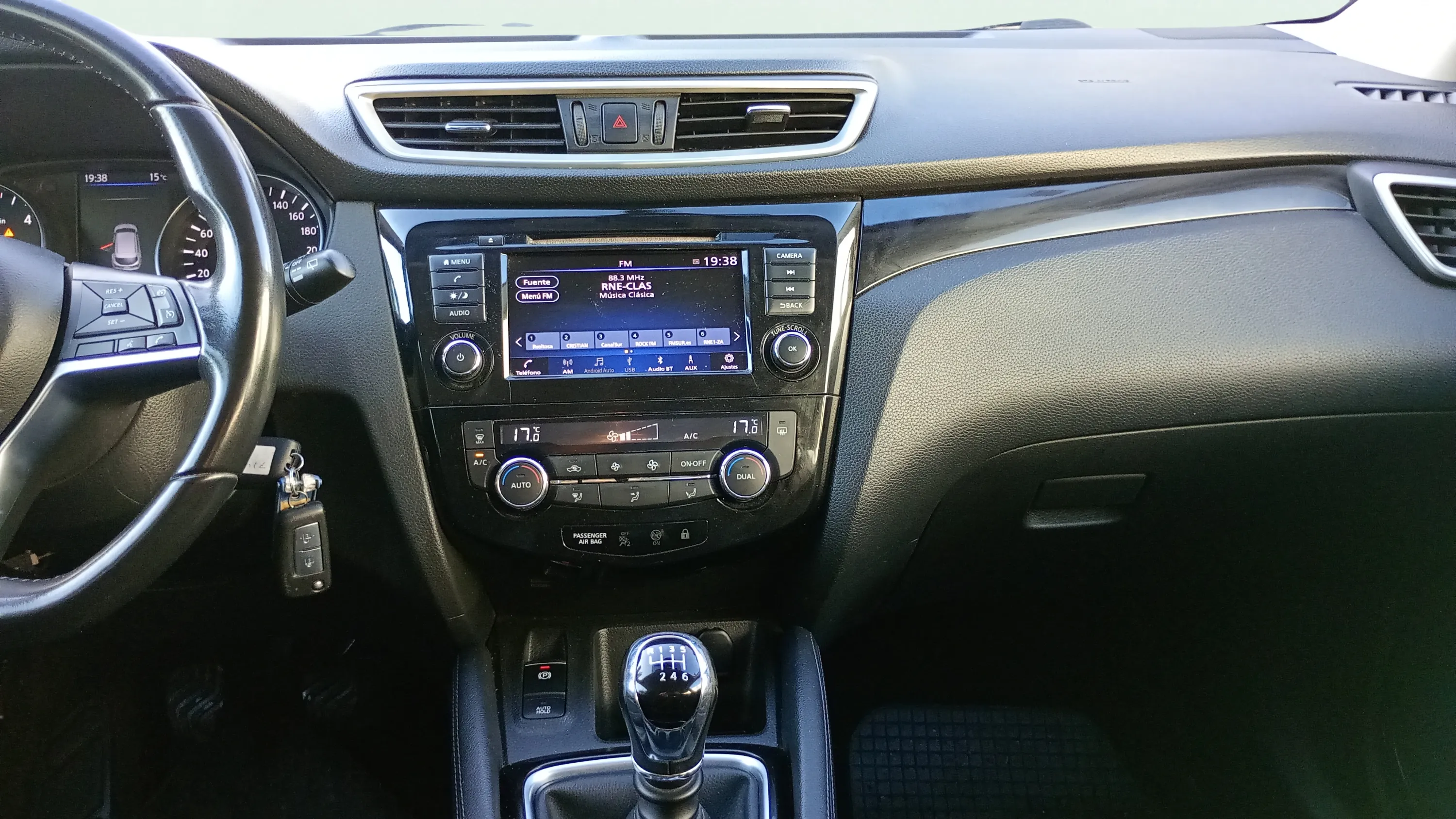 Nissan Qashqai dCi 4WD Acenta - foto 14