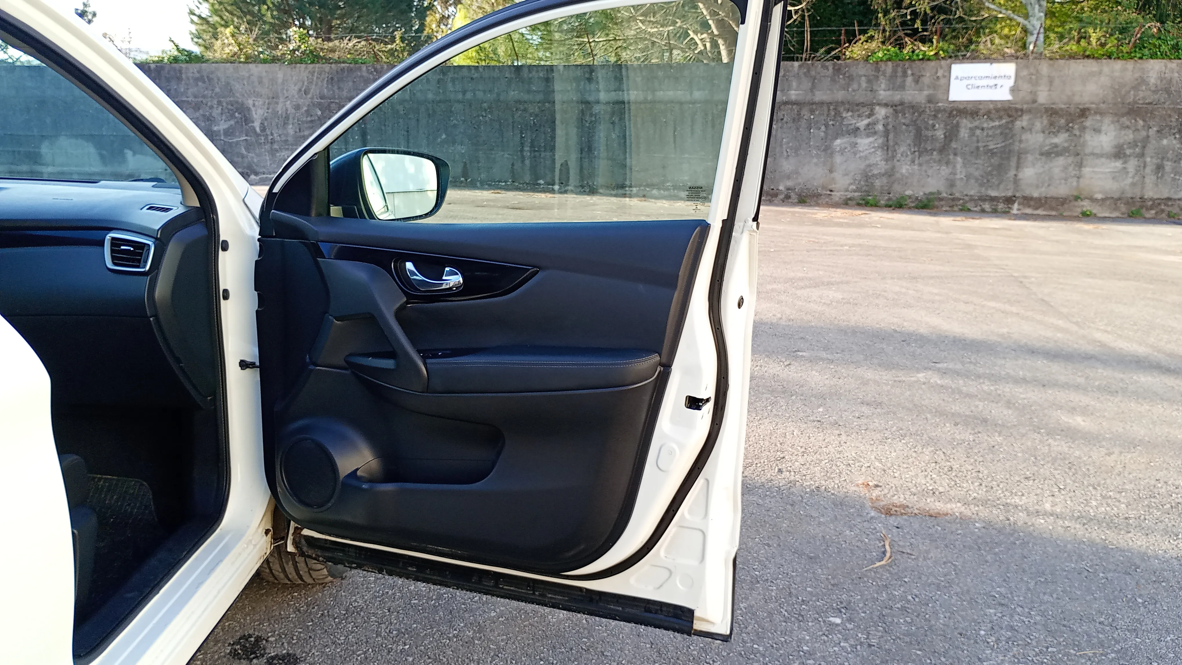 Nissan Qashqai dCi 4WD Acenta - foto 25