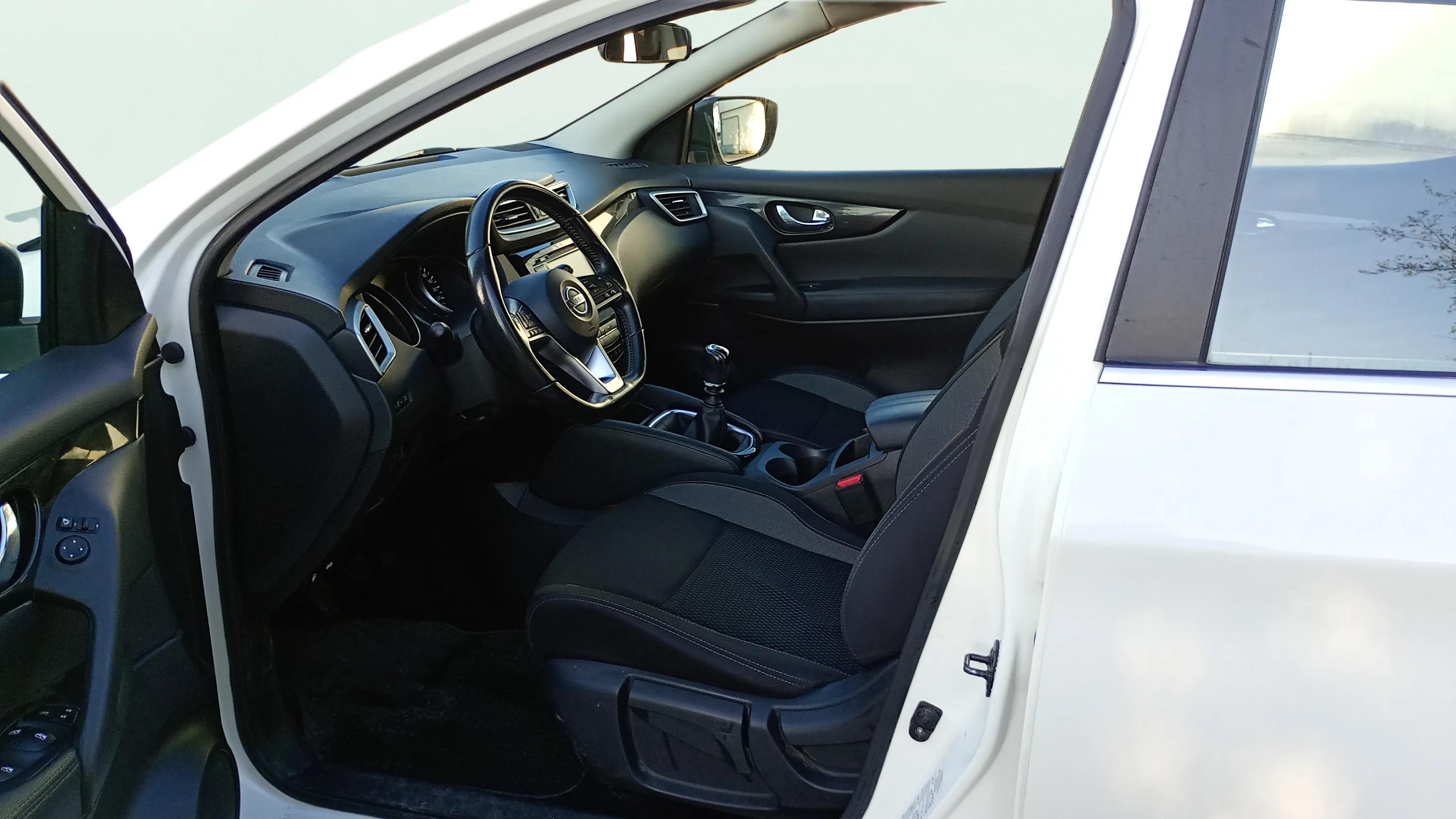 Nissan Qashqai dCi 4WD Acenta - foto 15