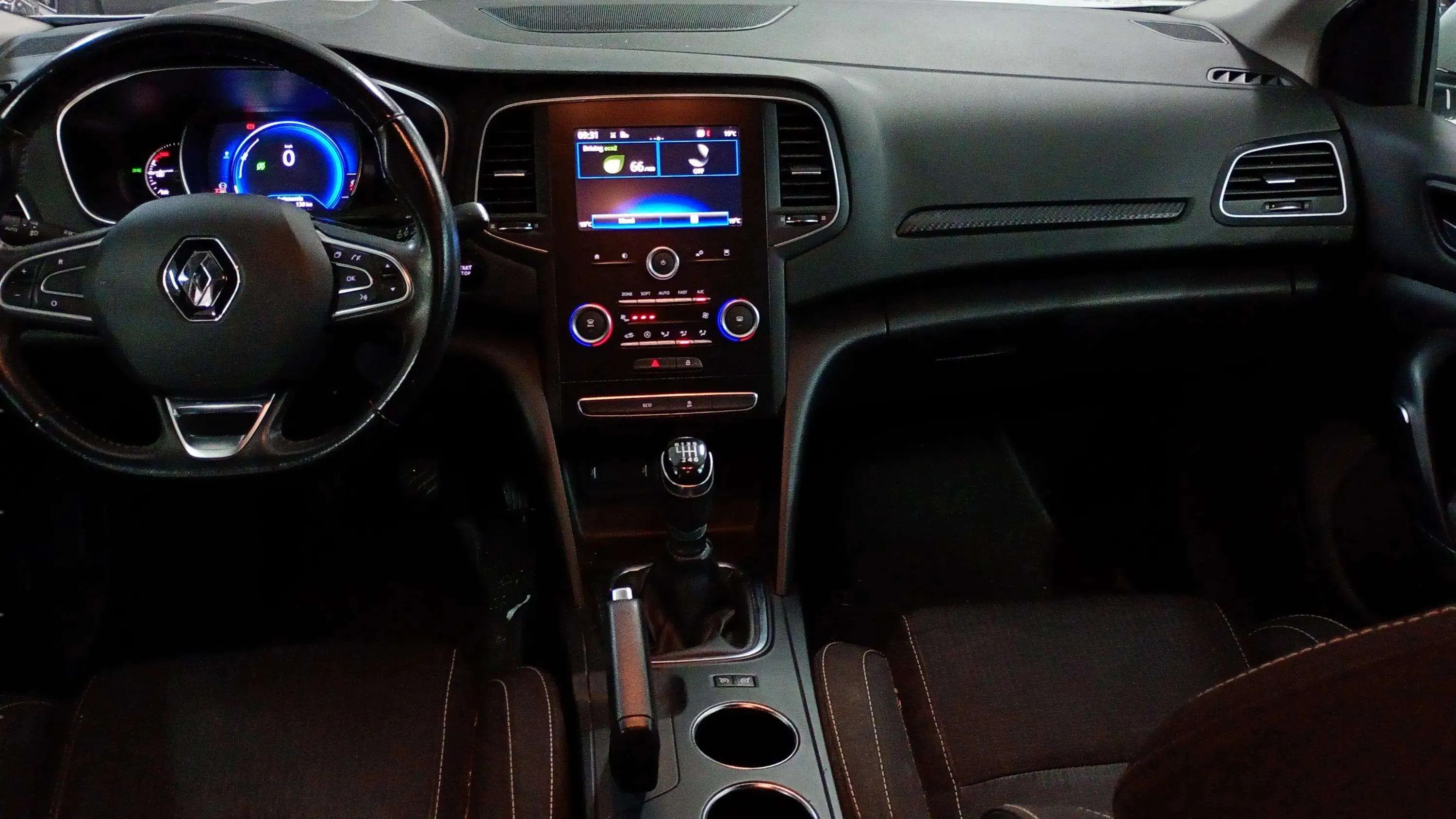 Renault Mégane Zen Energy TCe - foto 10