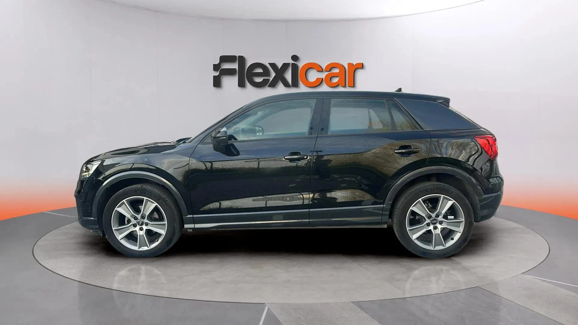 Audi Q2 Advanced 35 TFSI - foto 5