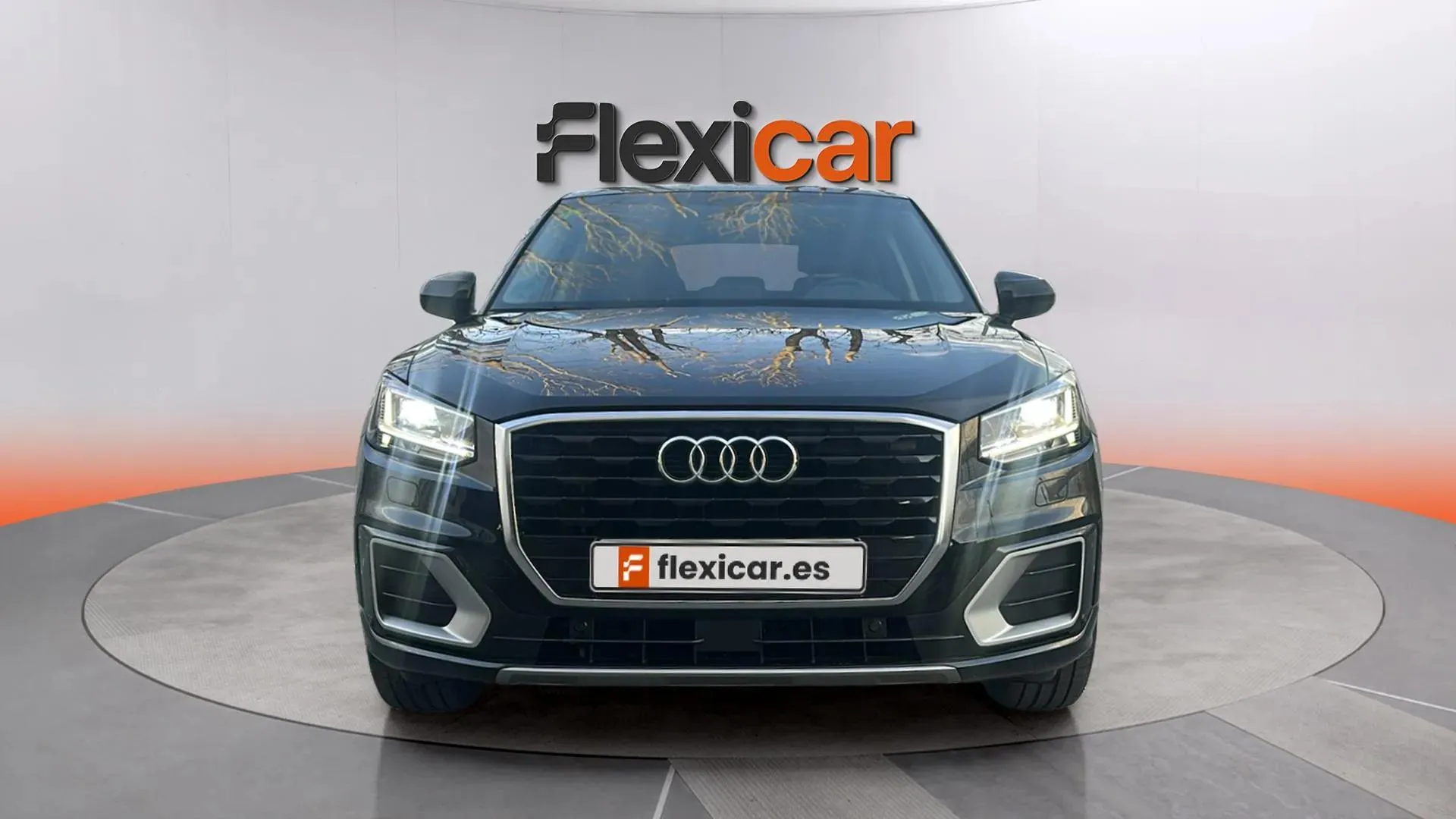 Audi Q2 Advanced 35 TFSI - foto 2