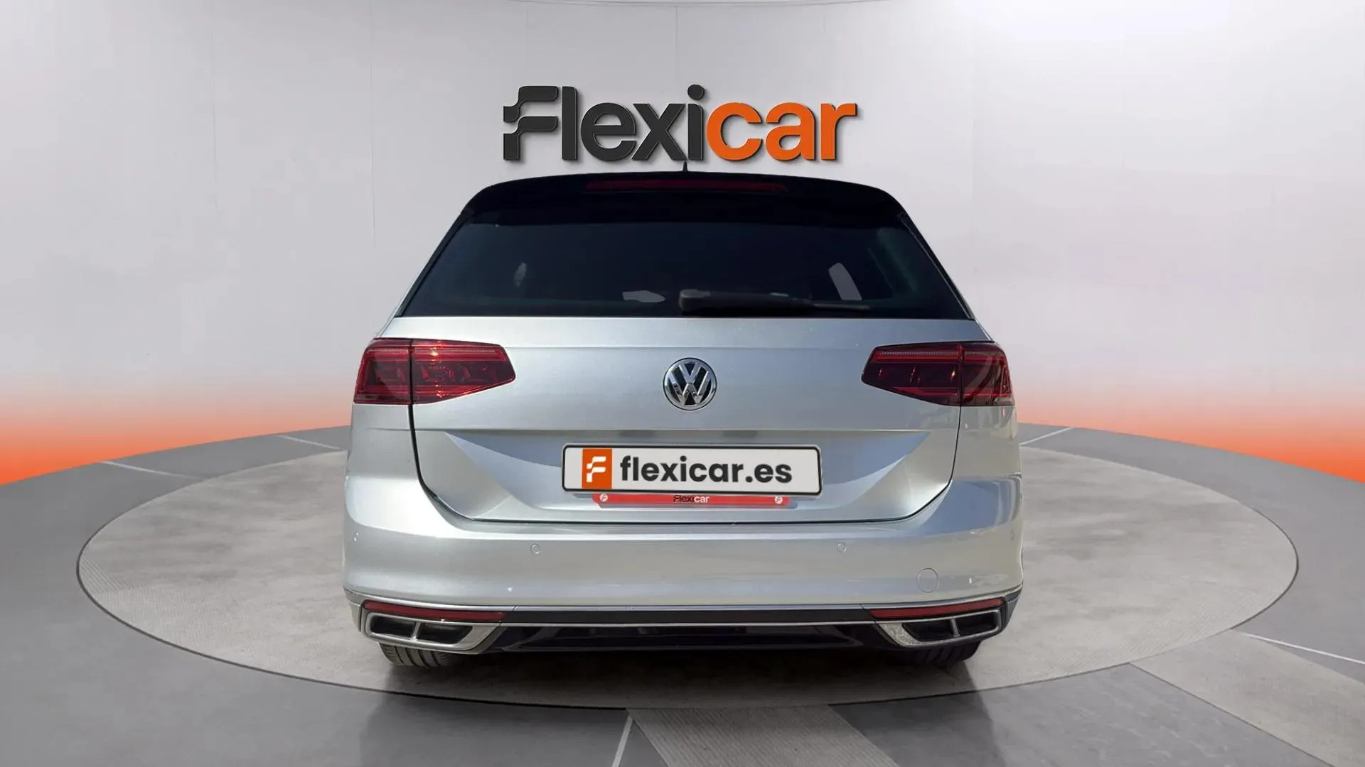 Volkswagen Passat Variant R-Line 2.0 TDI DSG - foto 4