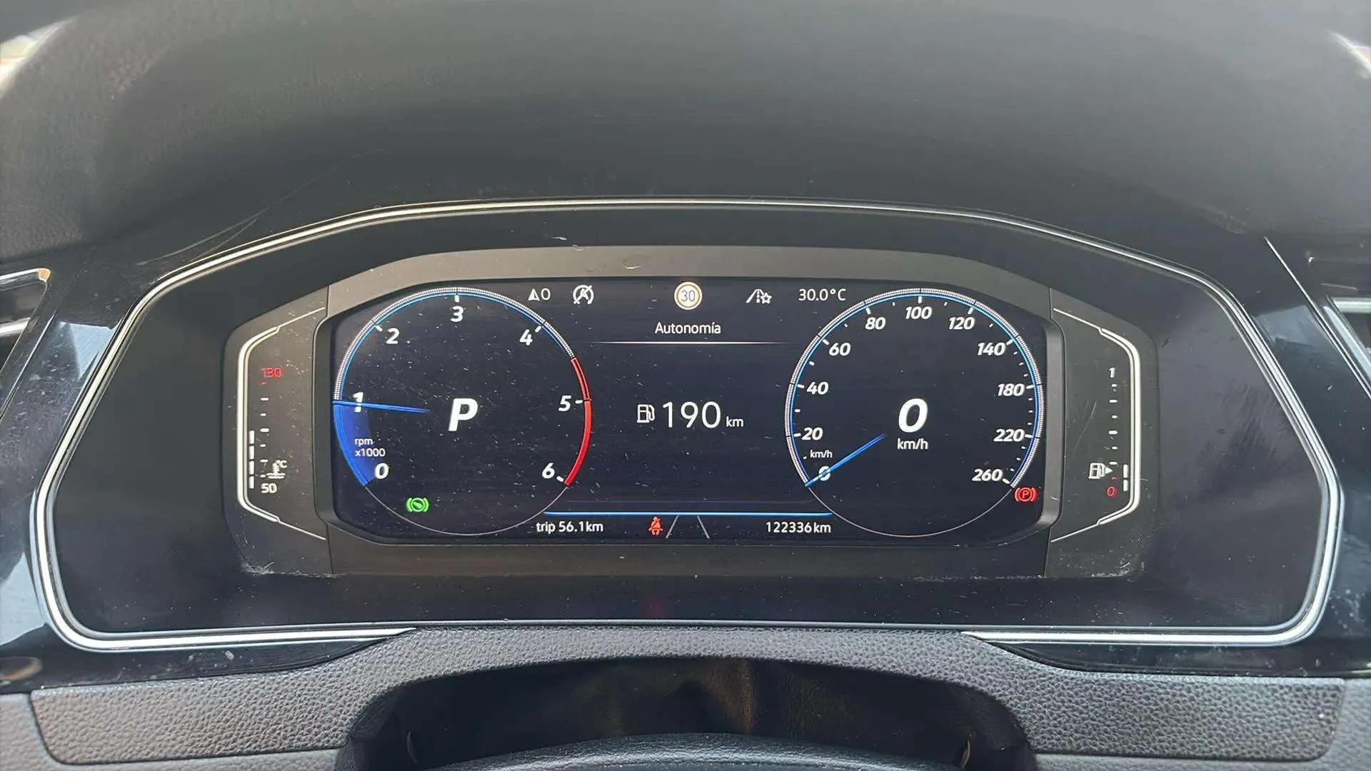 Volkswagen Passat Variant R-Line 2.0 TDI DSG - foto 10