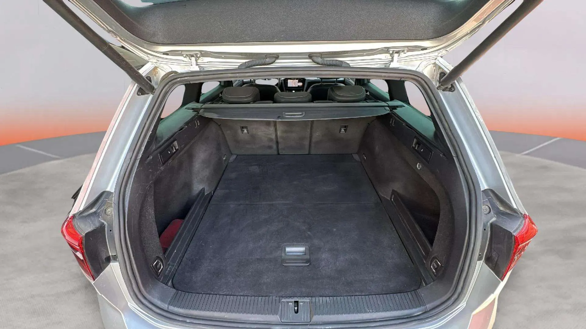 Volkswagen Passat Variant R-Line 2.0 TDI DSG - foto 6