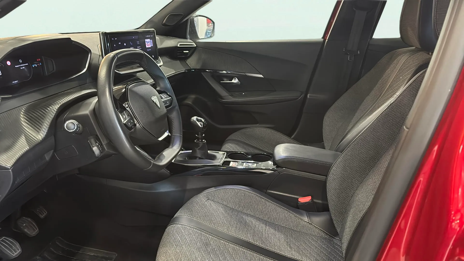 Peugeot 2008 Active Pack PureTech 100 - foto 12