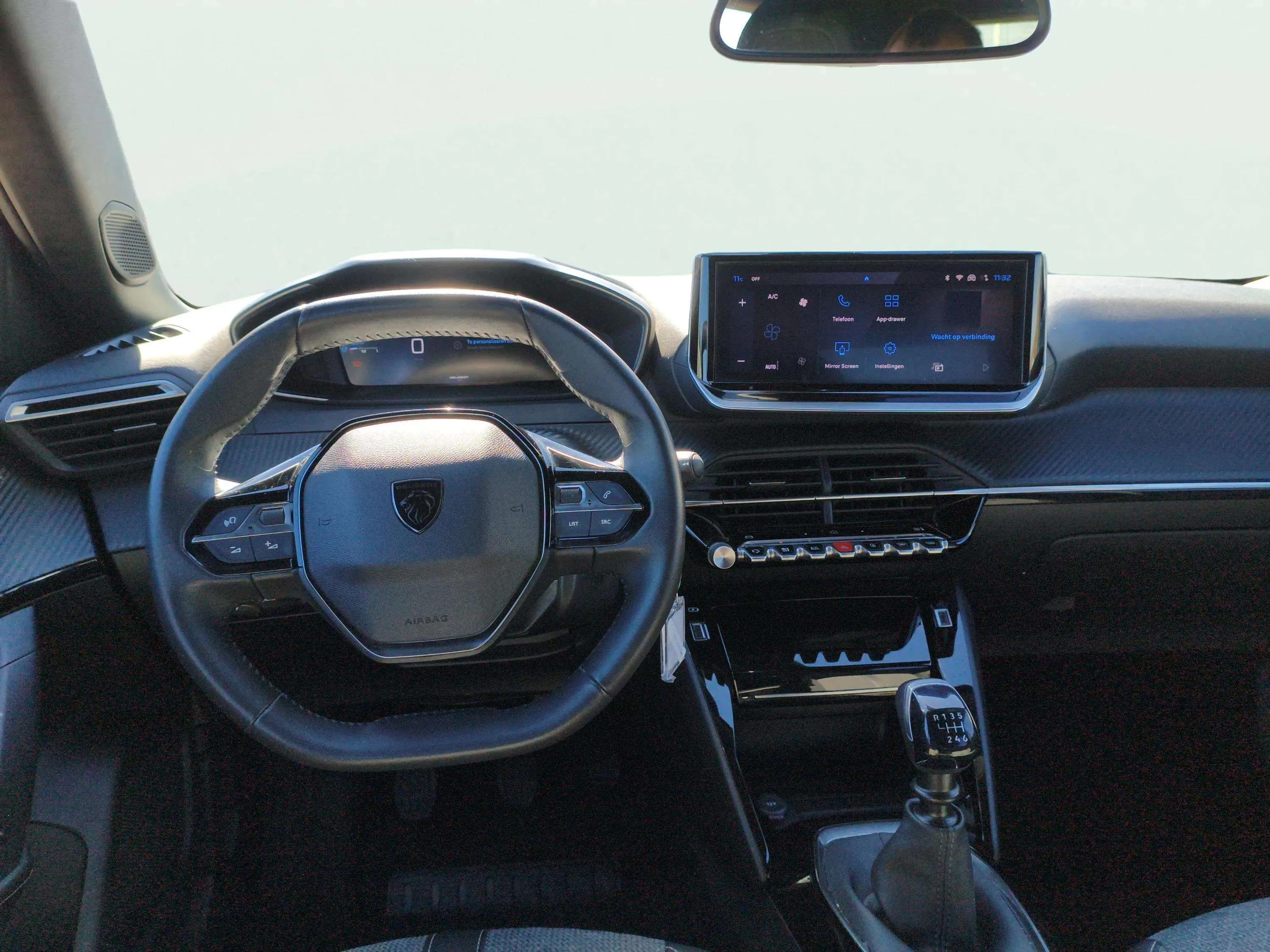 Peugeot 2008 Allure Pack PureTech 100 - foto 10