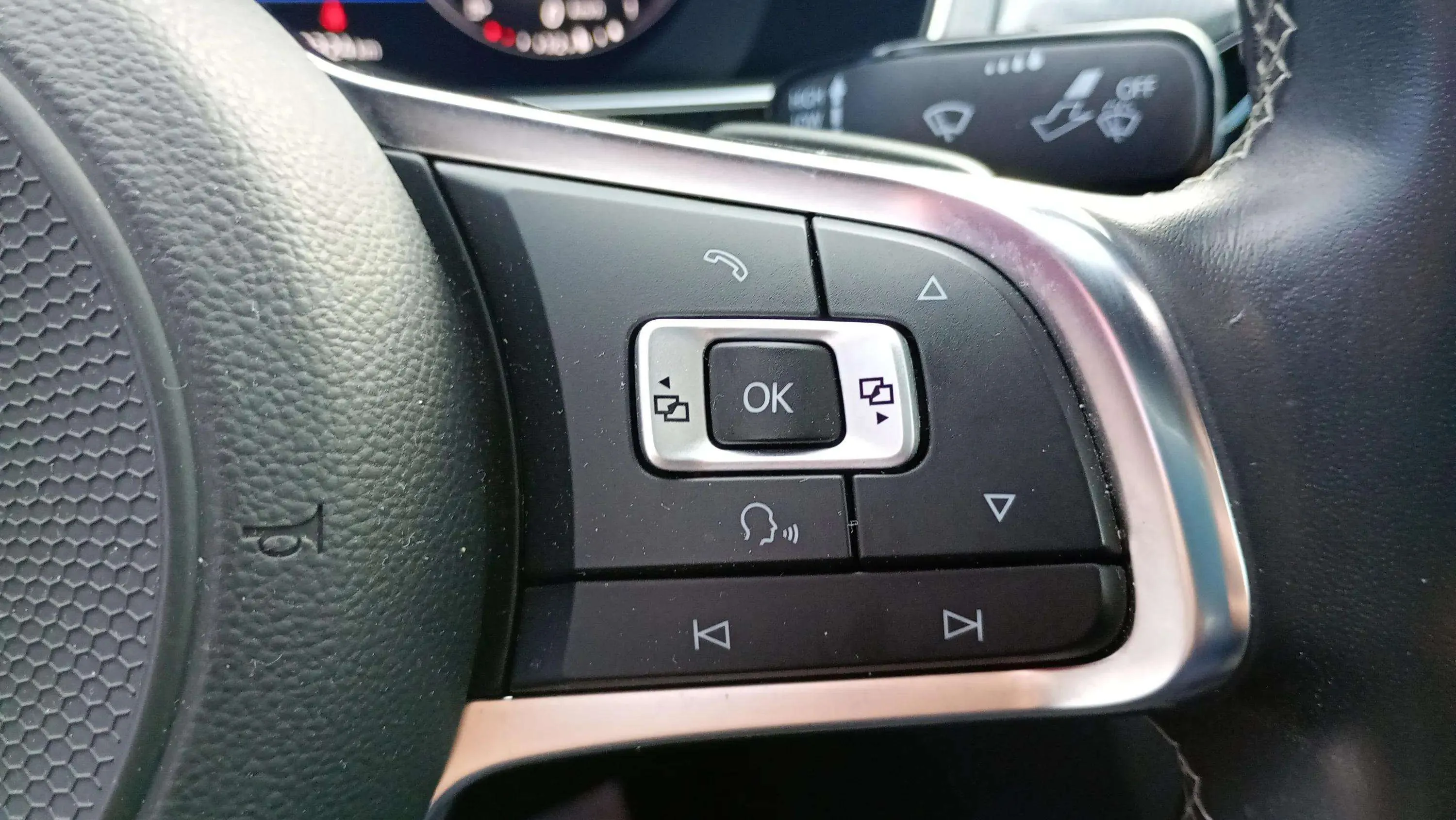 Volkswagen Arteon 2.0 TSI DSG - foto 21