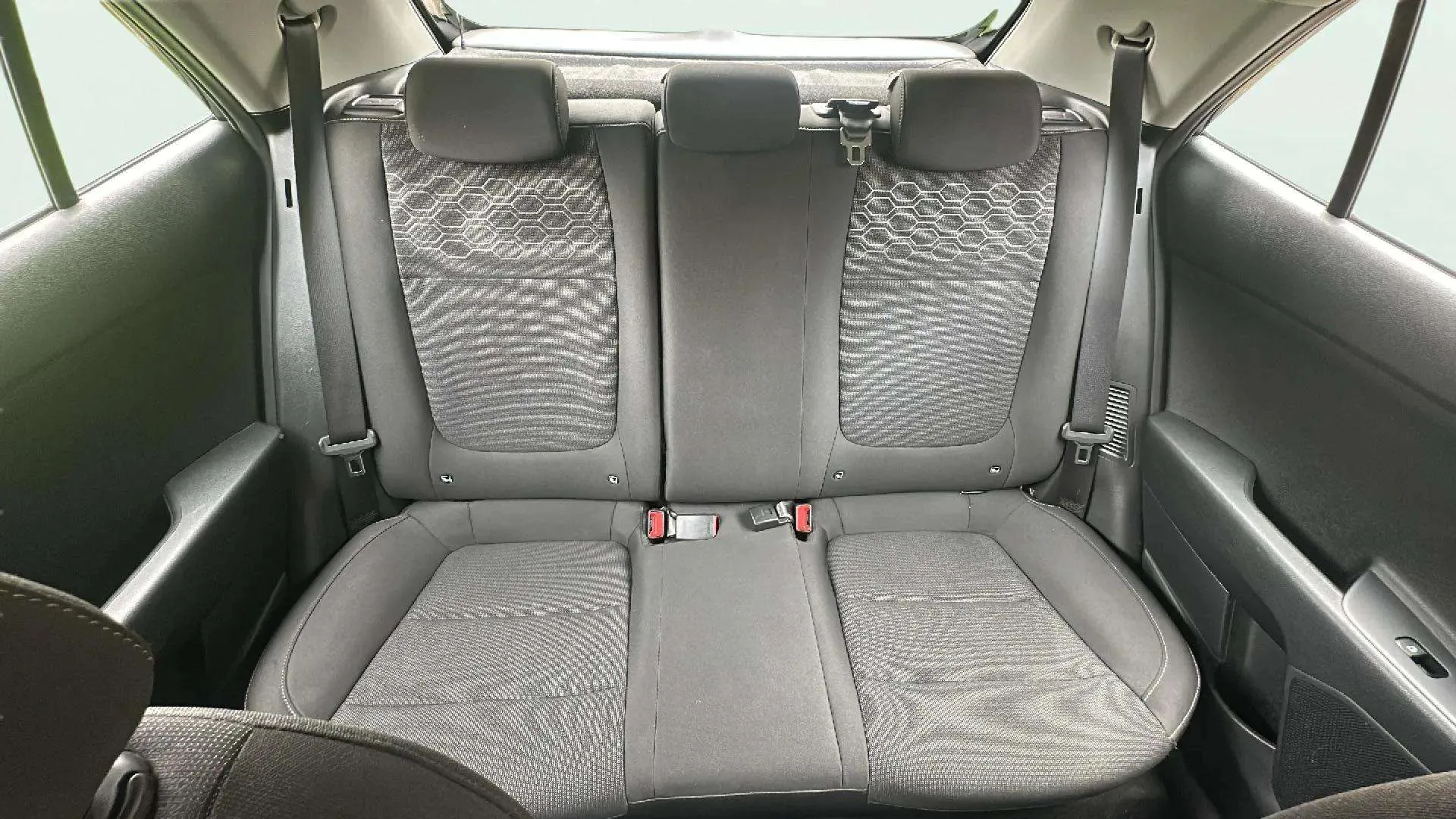 Kia Rio 1.0 T-GDi MHEV iMT Drive - foto 12