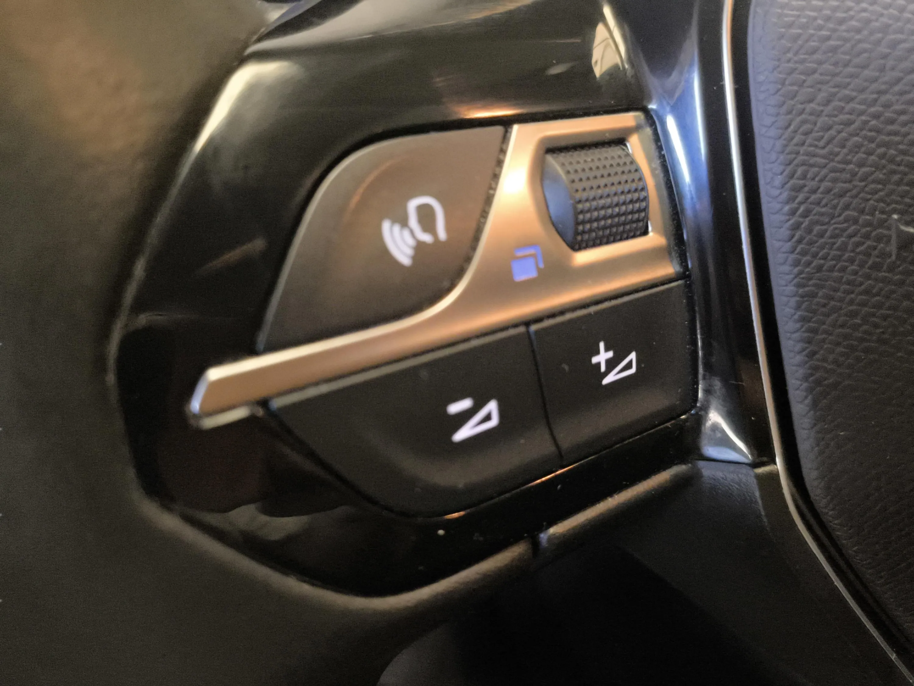 Peugeot 3008 1.5 BlueHDi Active - foto 26