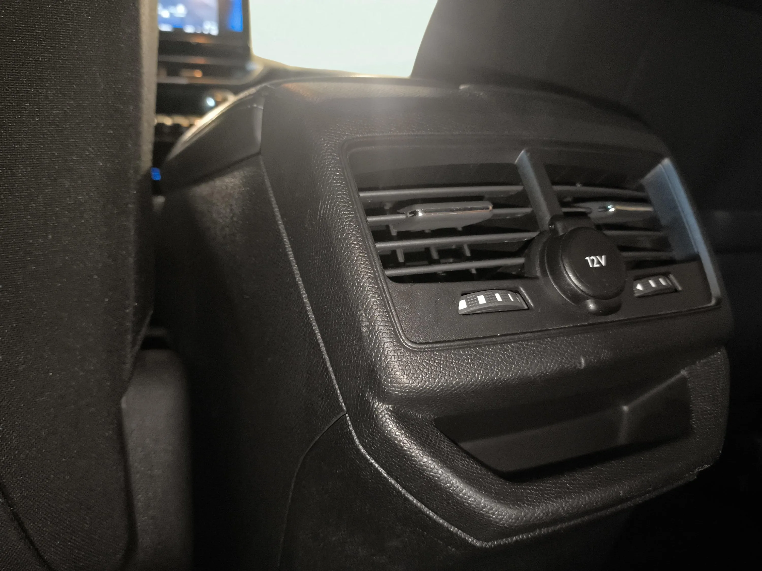 Peugeot 3008 1.5 BlueHDi Active - foto 25