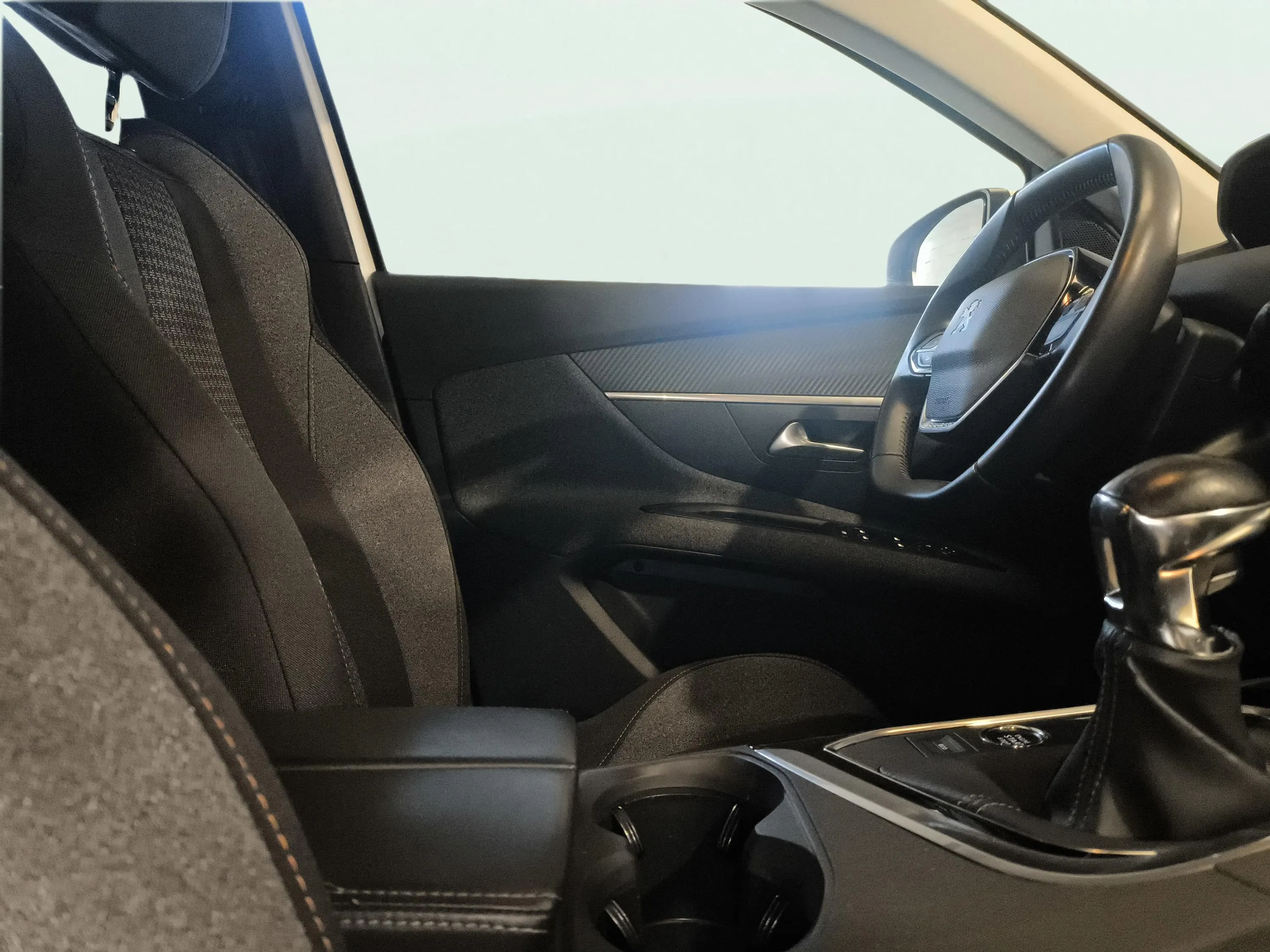 Peugeot 3008 1.5 BlueHDi Active - foto 22