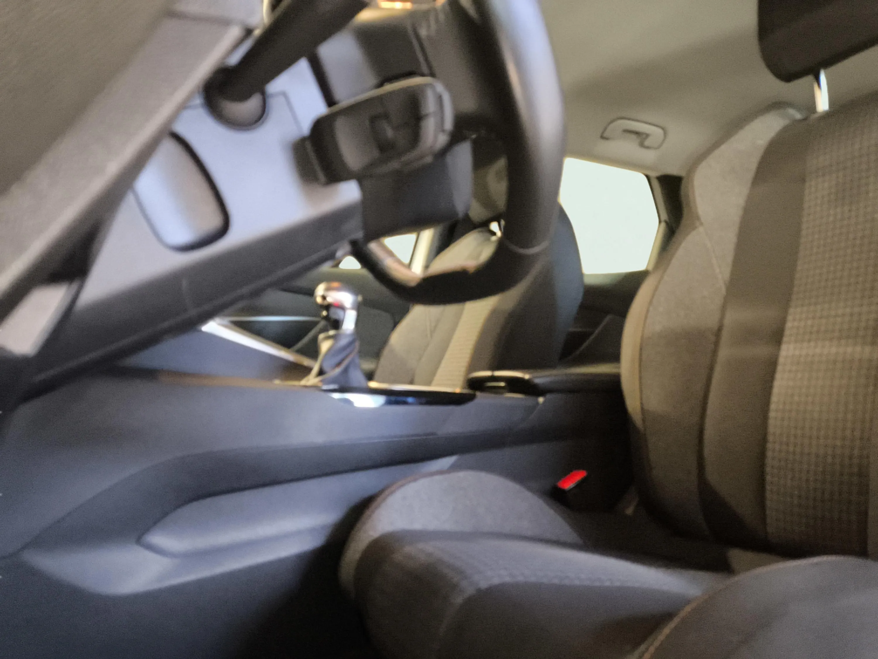 Peugeot 3008 1.5 BlueHDi Active - foto 18
