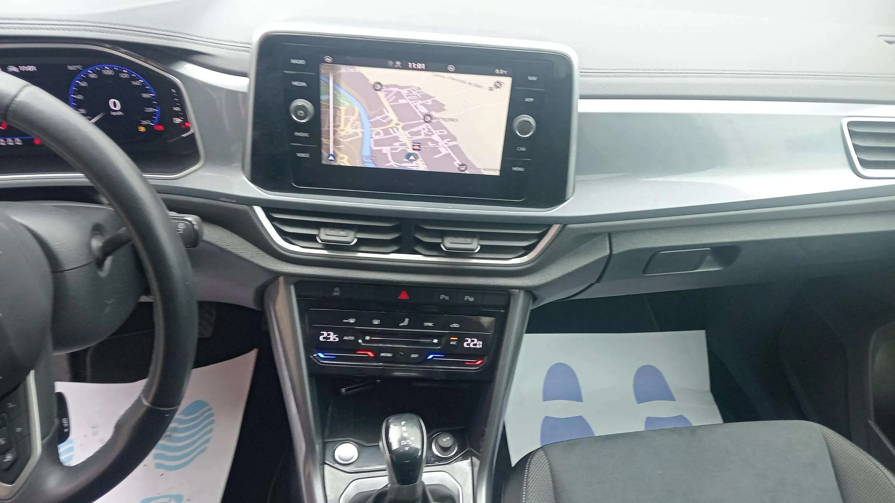 Volkswagen T-Roc Advance Style 1.5 TSI DSG - foto 16