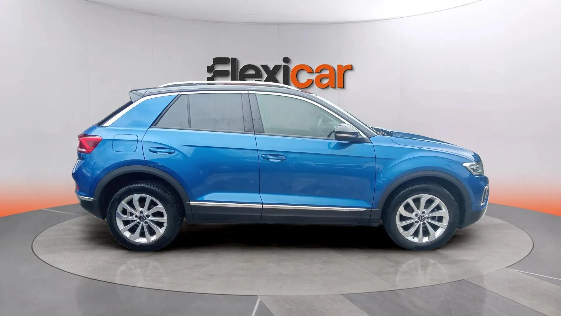 Volkswagen T-Roc Advance Style 1.5 TSI DSG - foto 12