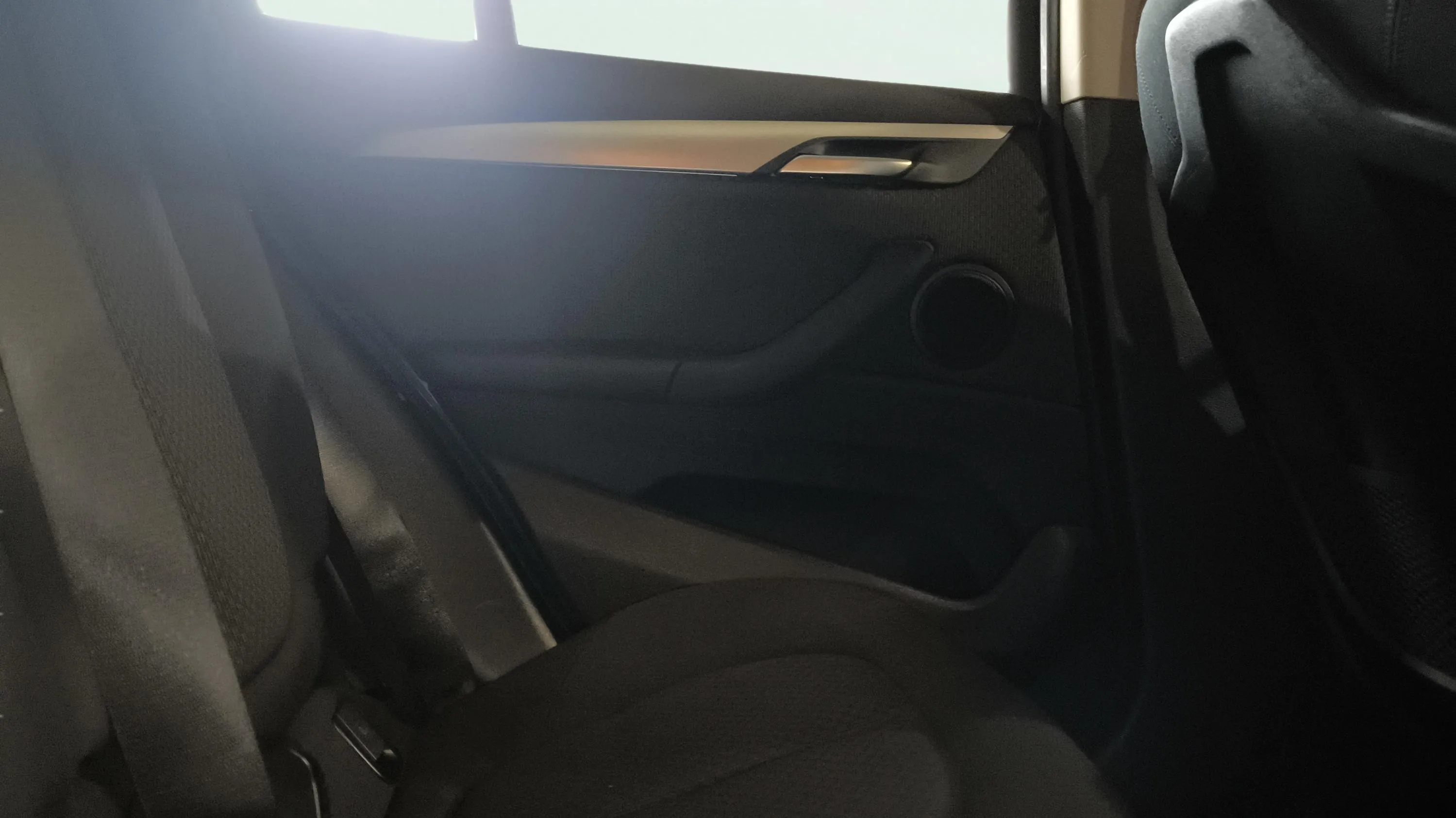 BMW X1 sDrive16d - foto 24