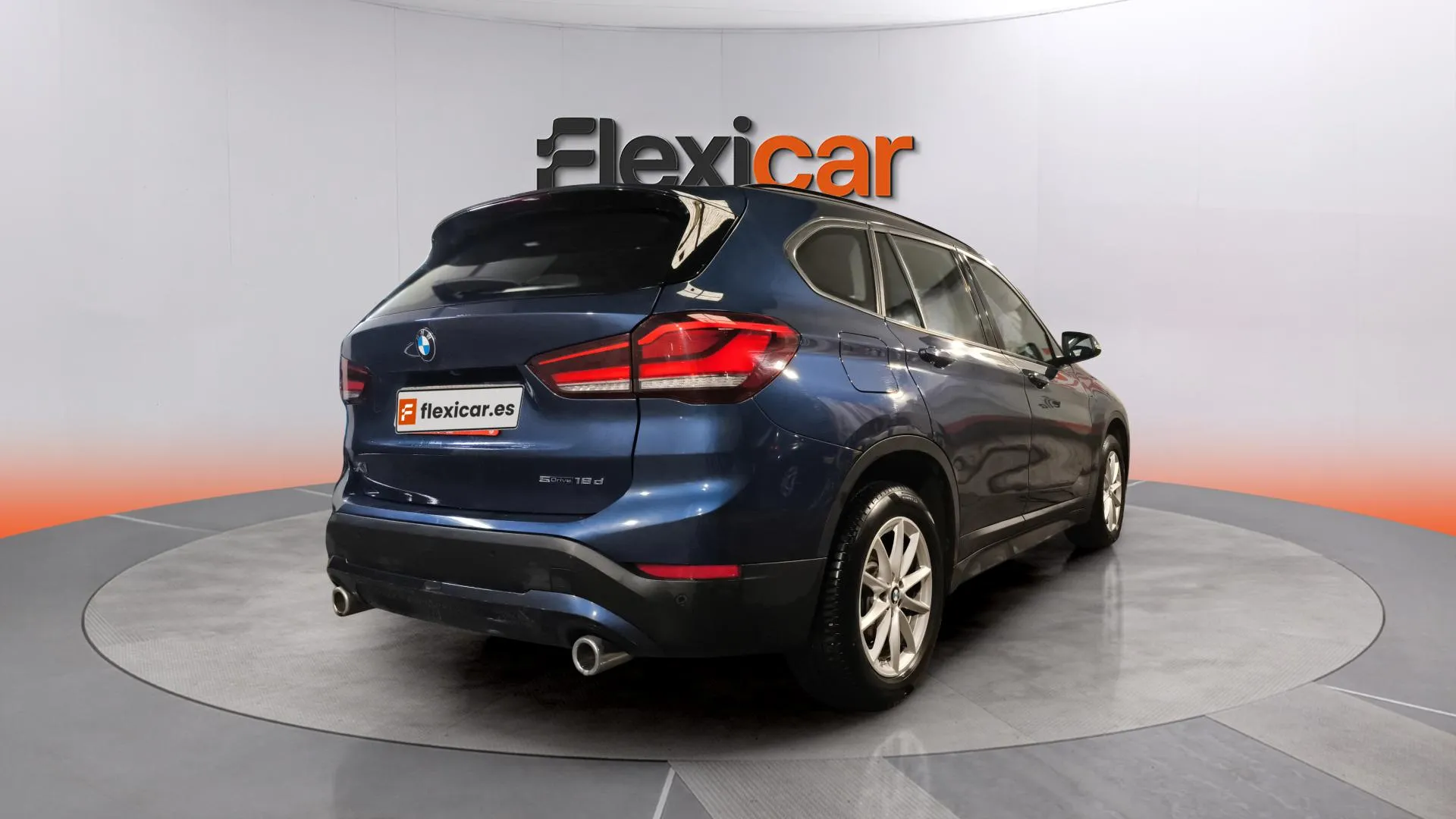 BMW X1 sDrive16d - foto 7
