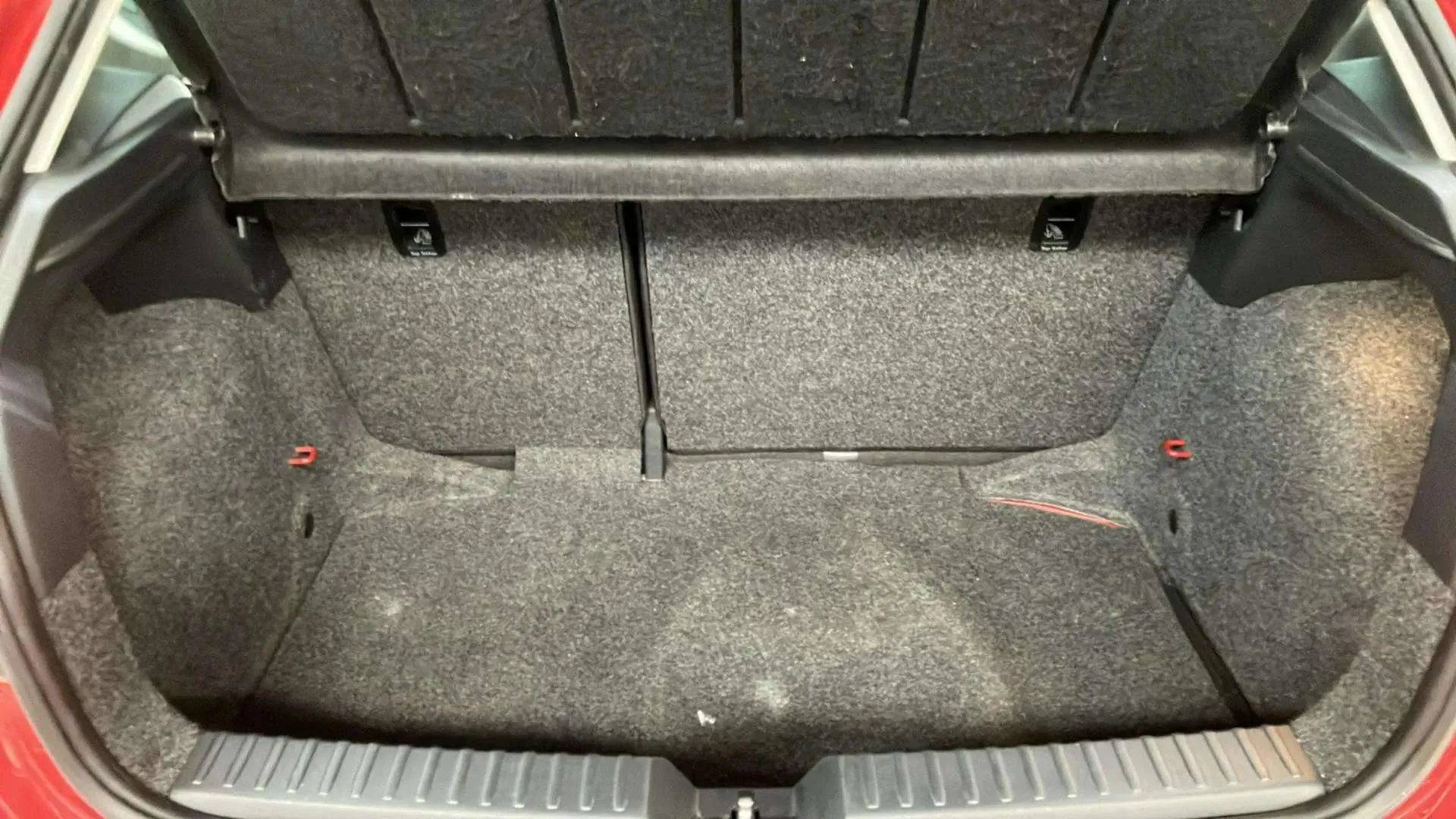 SEAT Ibiza 1.6 TDI FR - foto 21