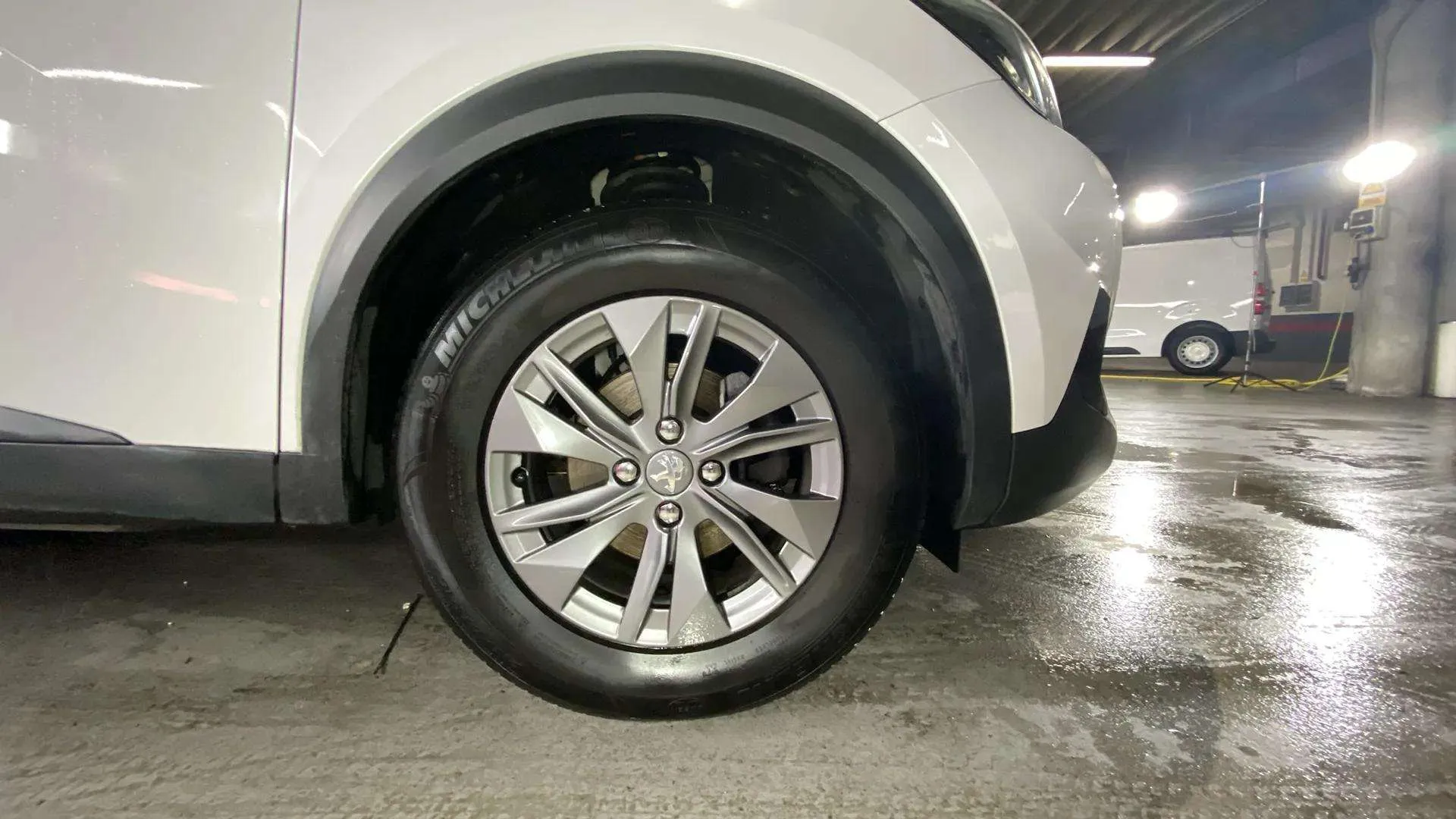 Peugeot 2008 Active Pack PureTech 100 BVM6 - foto 20