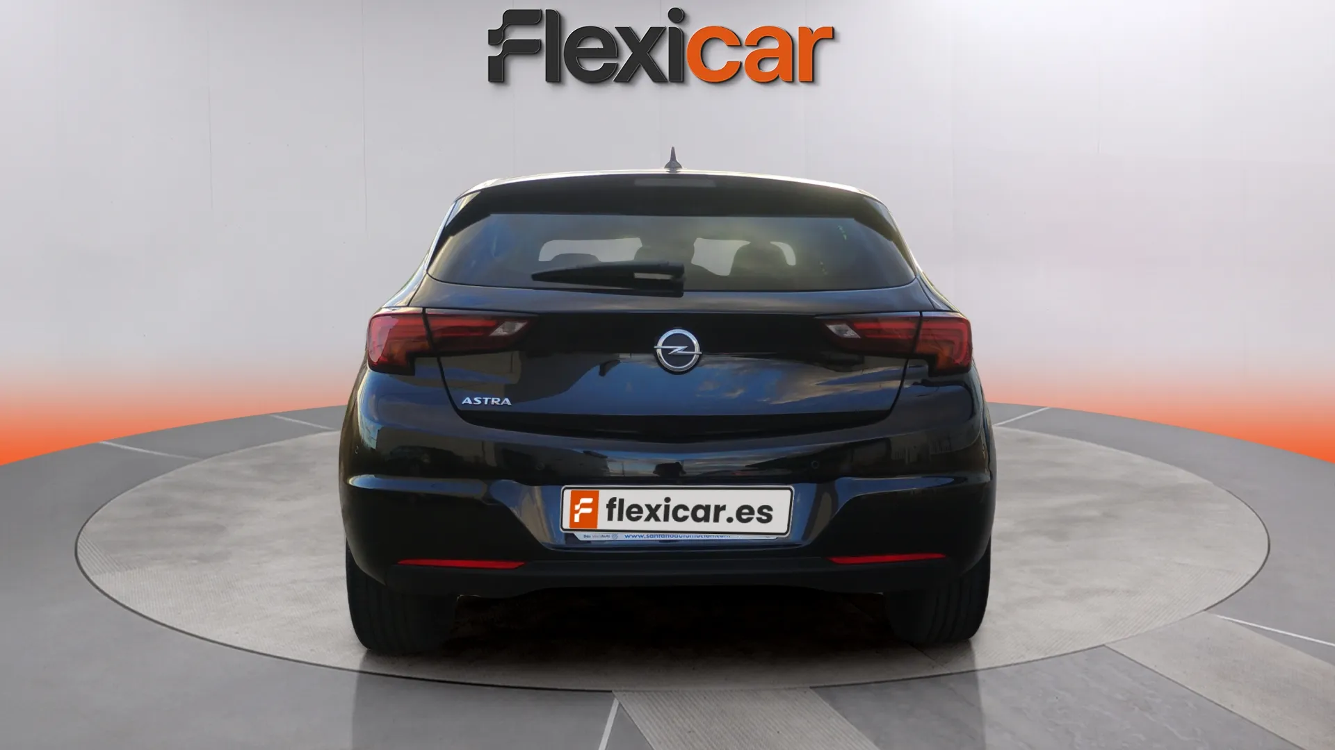 Opel Astra 1.2T SHR Elegance - foto 6