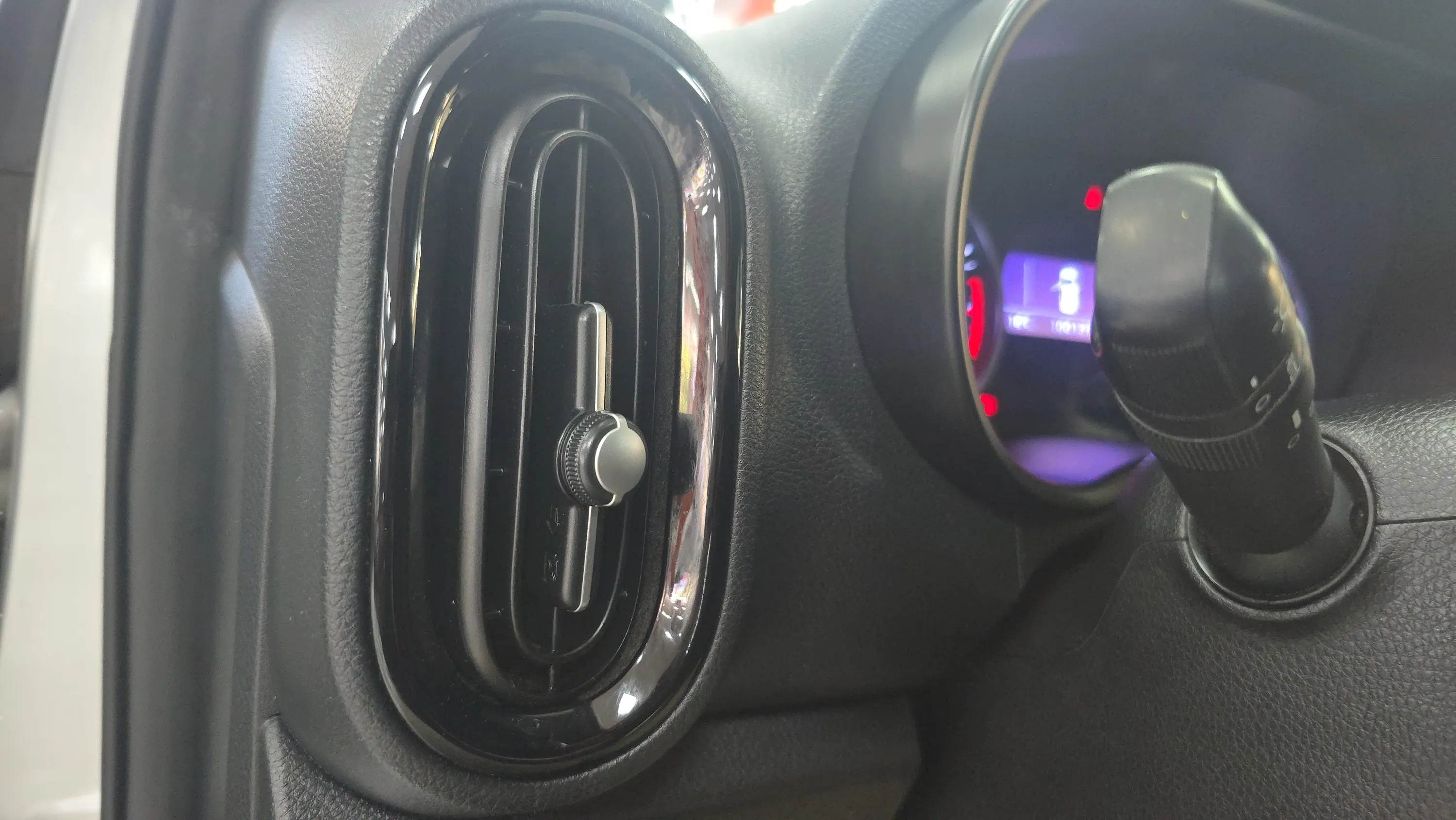 Kia Picanto 1.0 Cvvt GT Line - foto 21