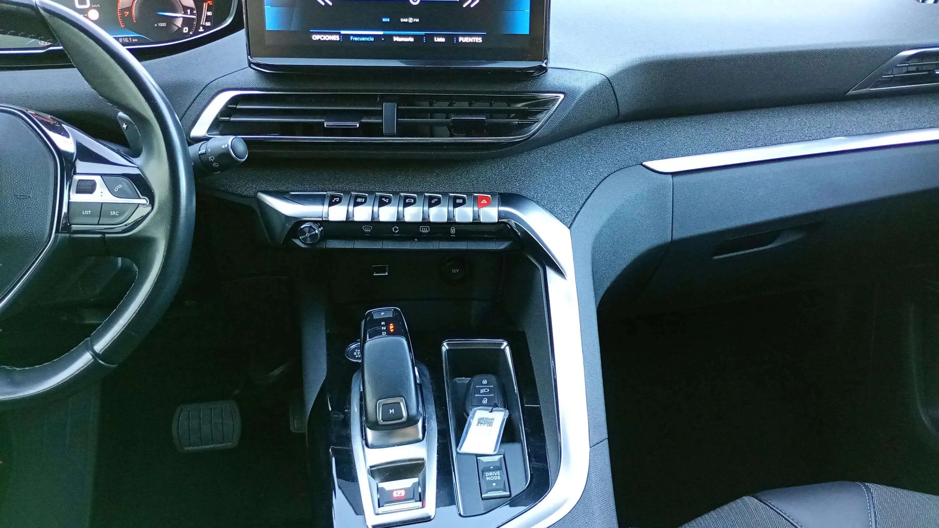 Peugeot 5008 1.2 PureTech Allure Pack EAT8 - foto 18