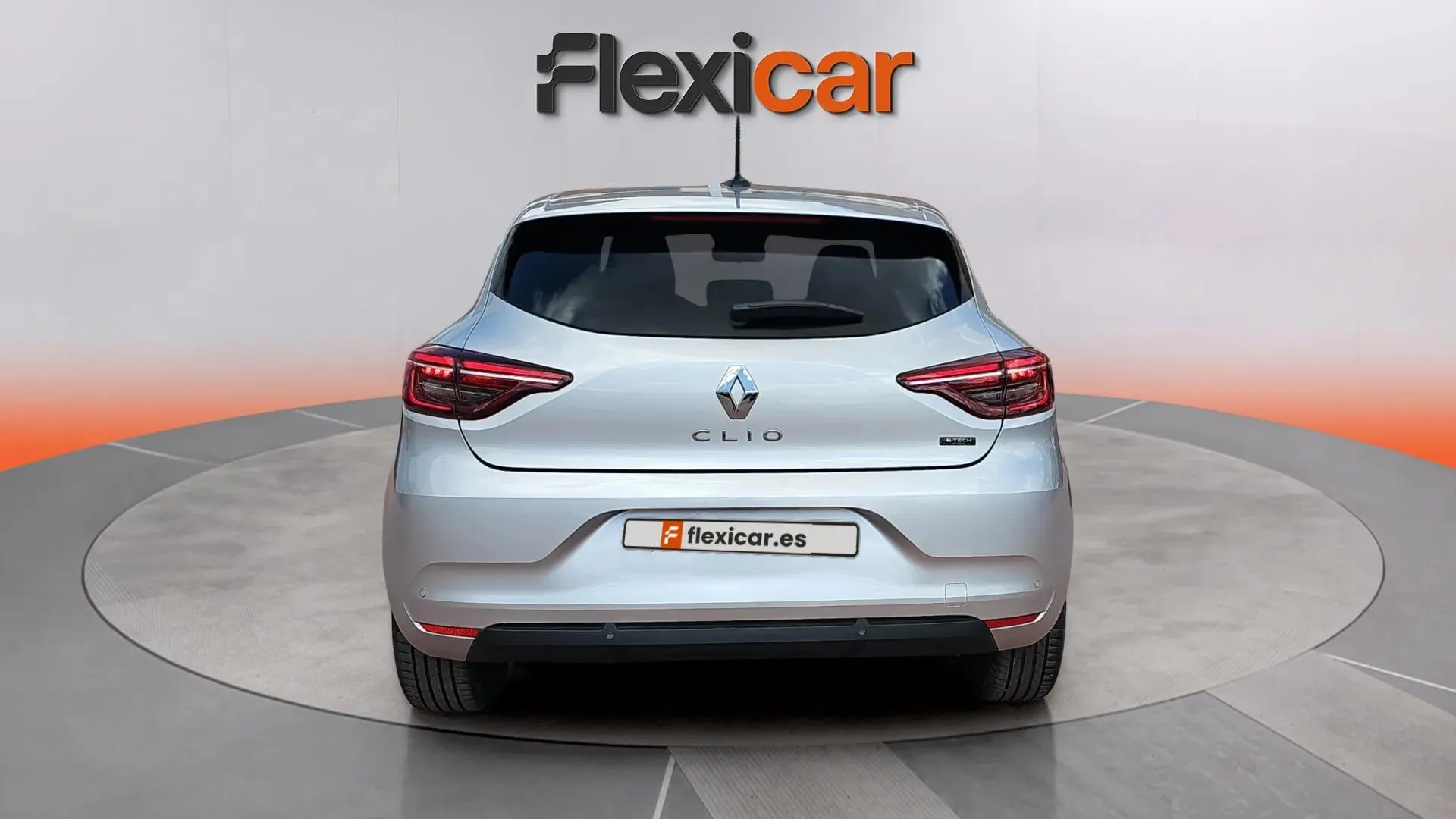 Renault Clio Evolution E-Tech full hybrid 145 - foto 8