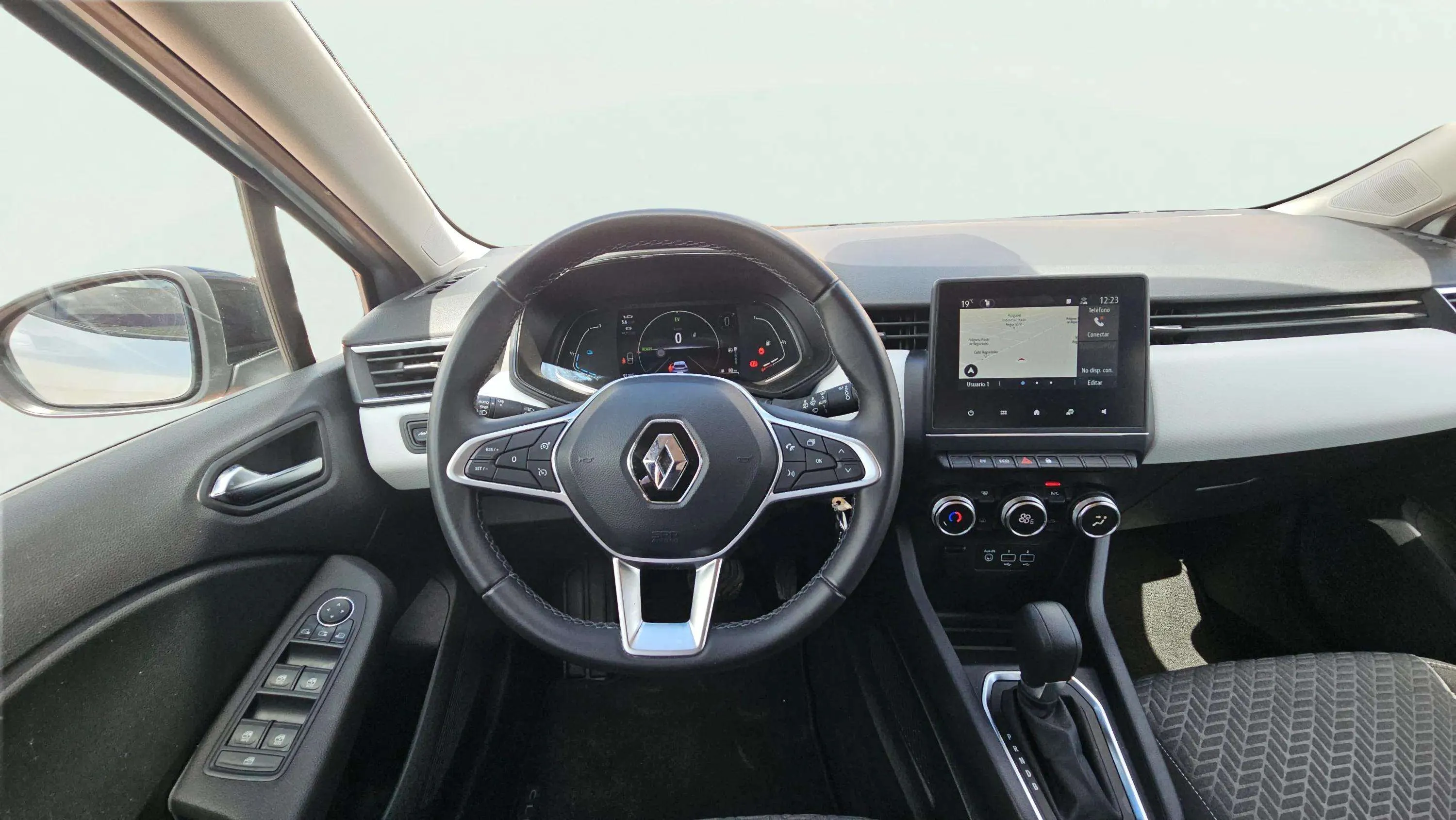 Renault Clio Evolution E-Tech full hybrid 145 - foto 13