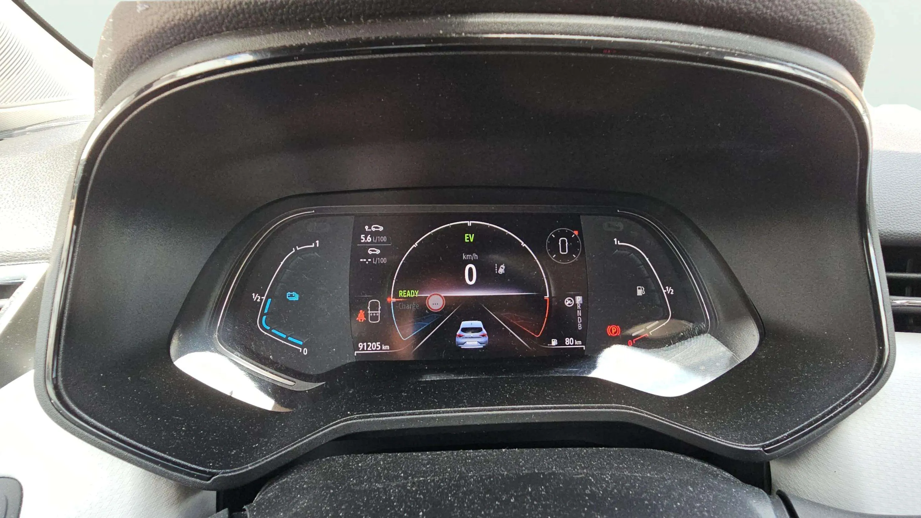 Renault Clio Evolution E-Tech full hybrid 145 - foto 14