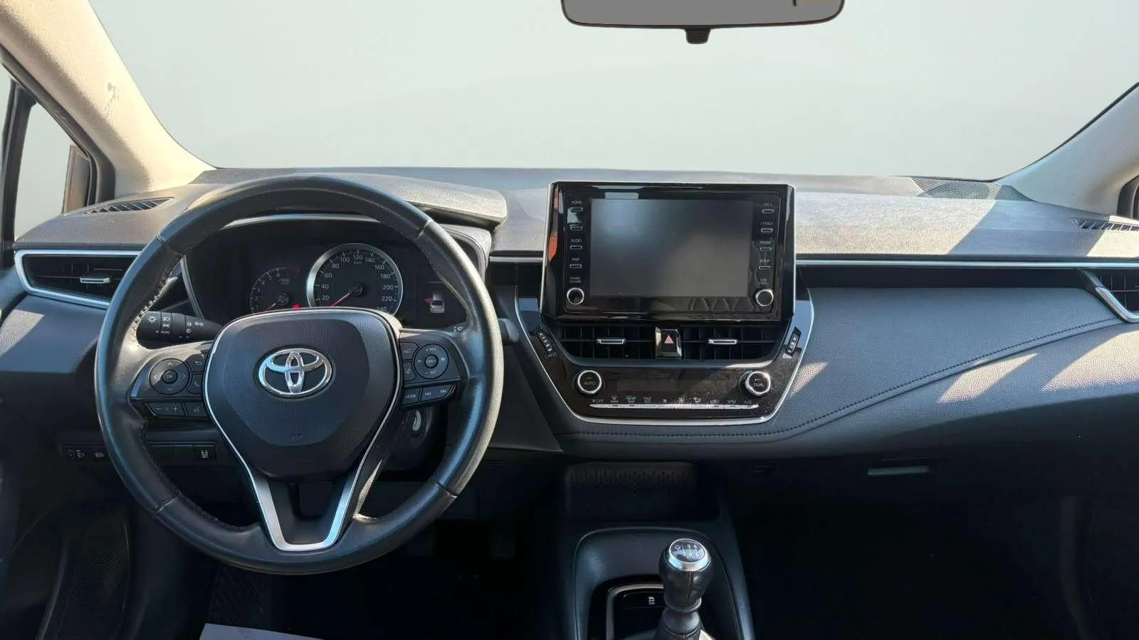 Toyota Corolla Active 1.5CC - foto 9