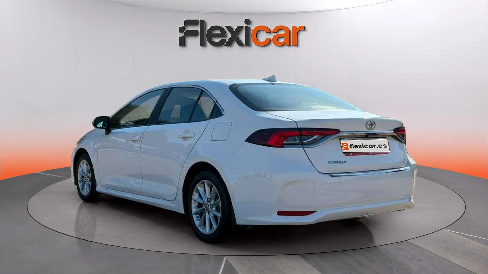 Toyota Corolla Active 1.5CC - foto 5