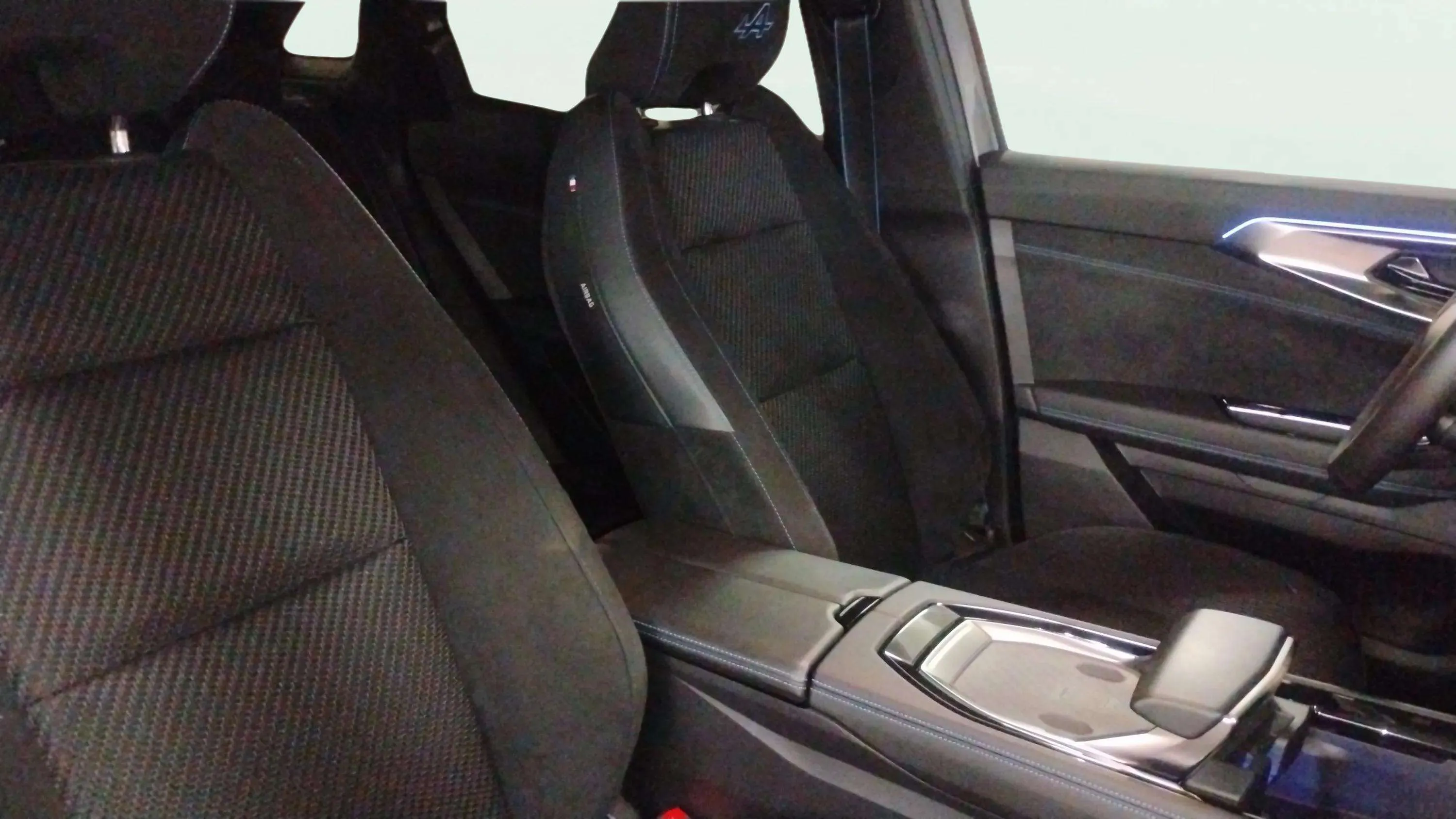 Renault Austral Iconic Esprit Alpine E-Tech F Hybr - foto 11