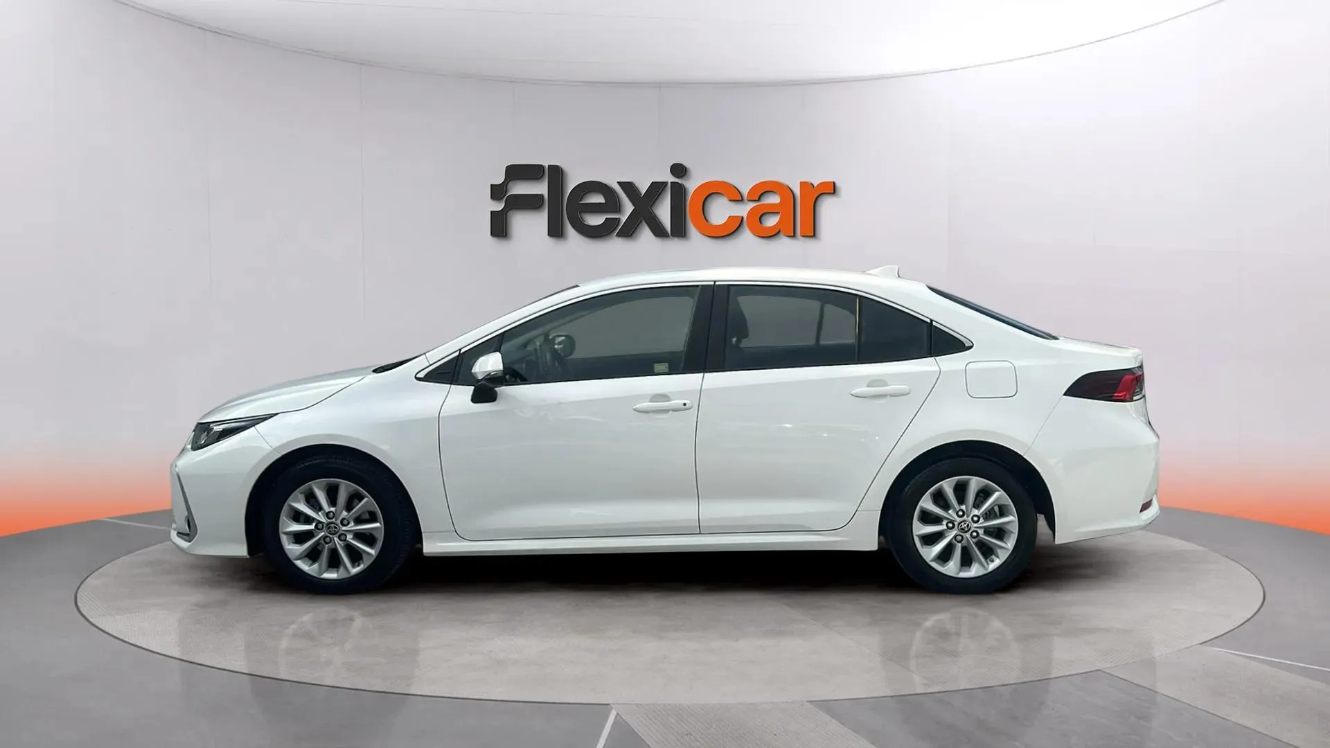 Toyota Corolla 1.5WTI SOL - foto 5