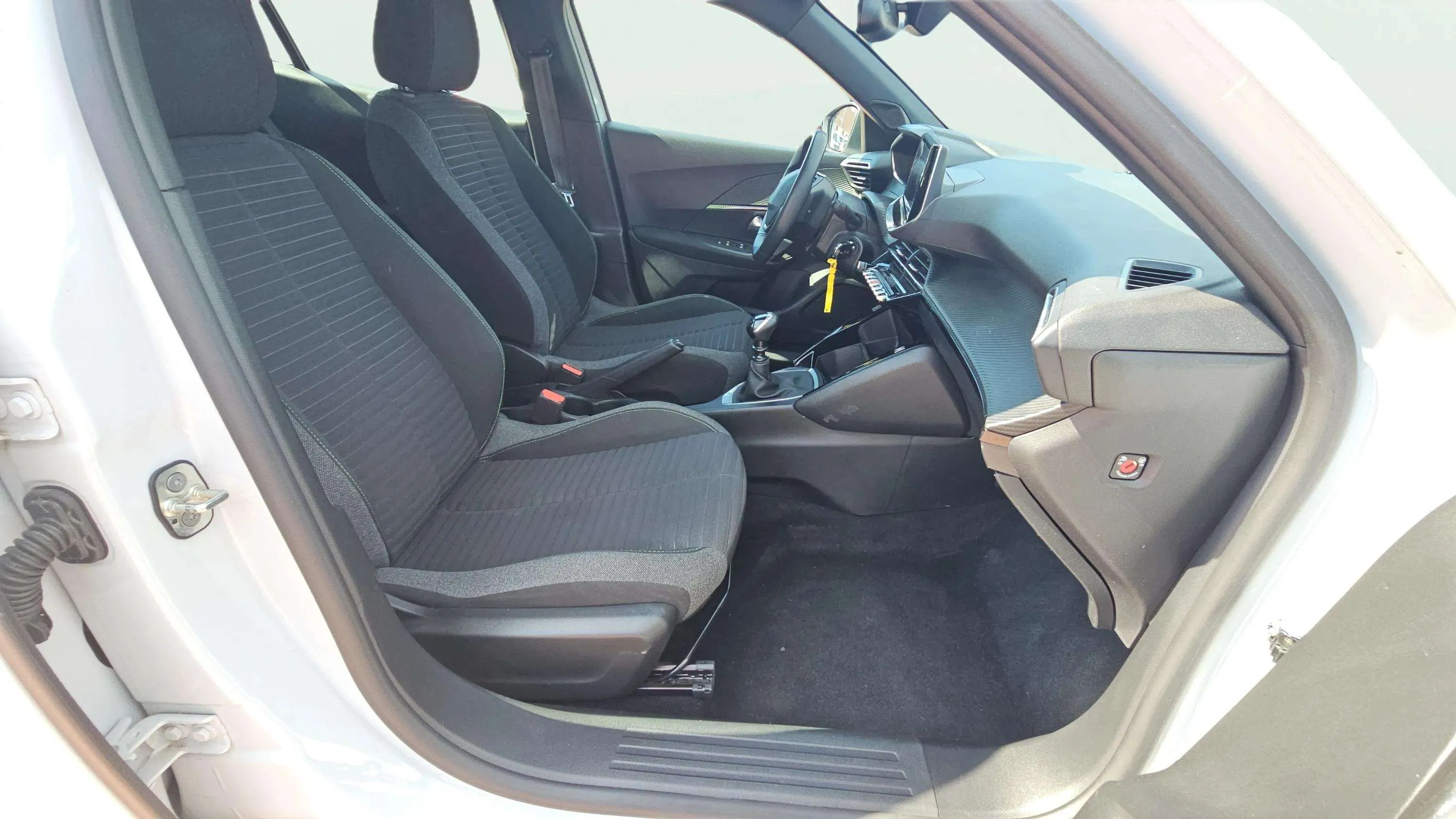 Peugeot 2008 Active PureTech 100 - foto 20
