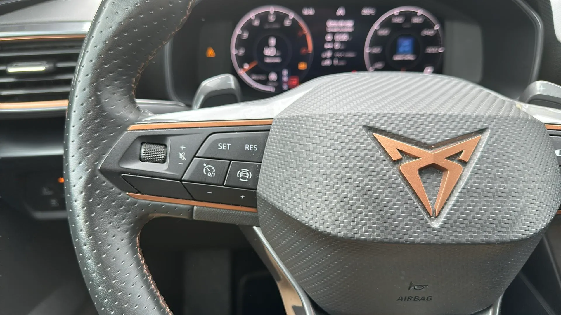 Cupra León 1.5 eTSI DSG - foto 16