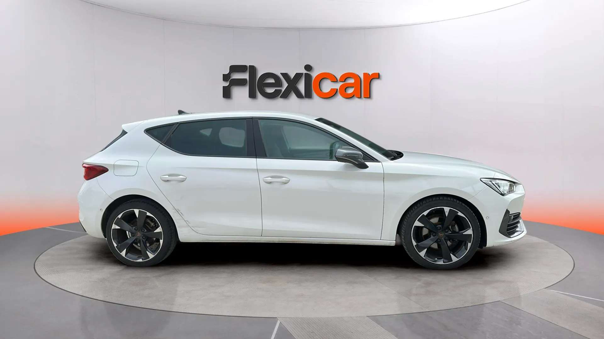 Cupra León 1.5 eTSI DSG - foto 3