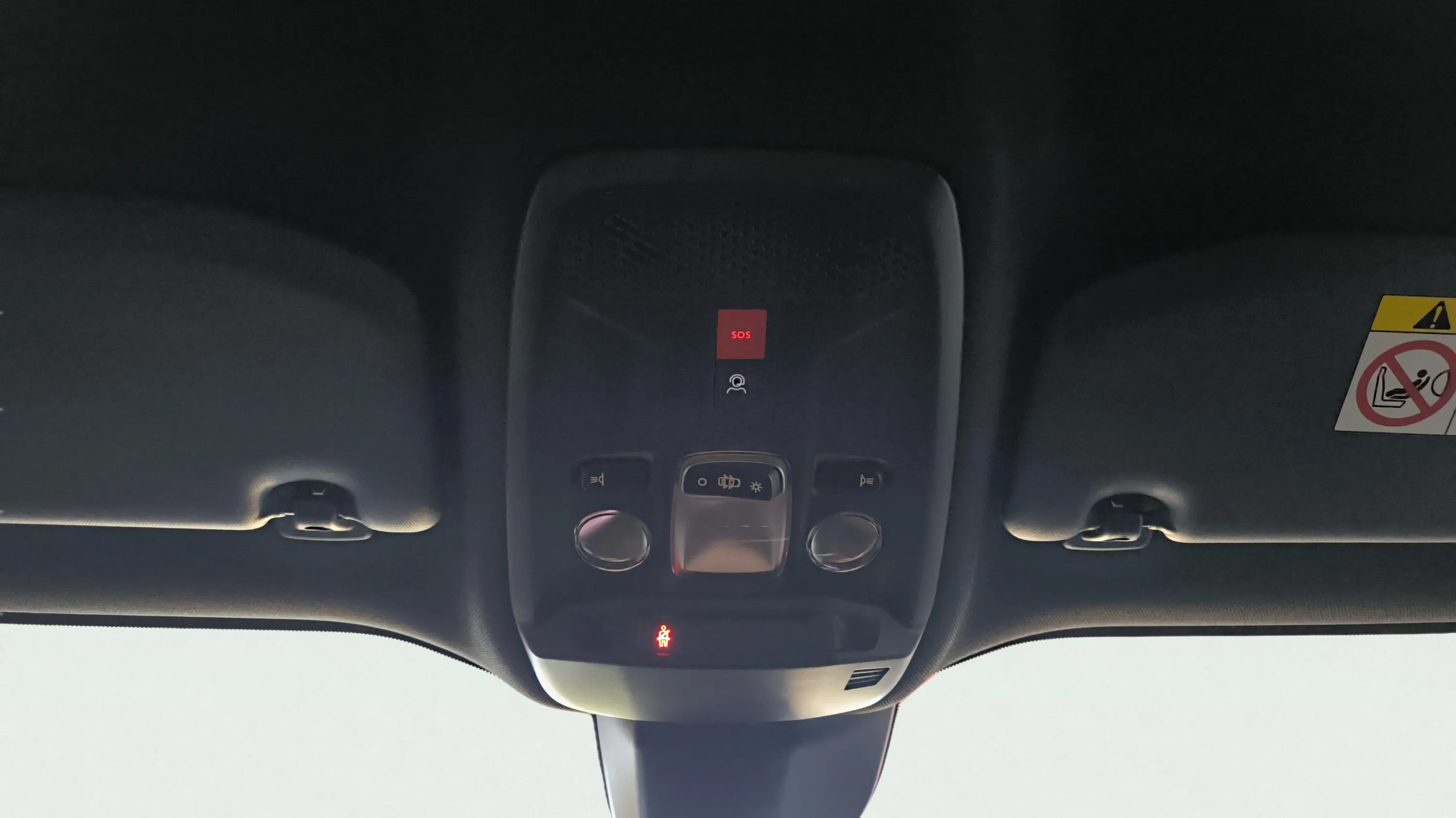 Peugeot 2008 Allure Pack PureTech 100 - foto 23