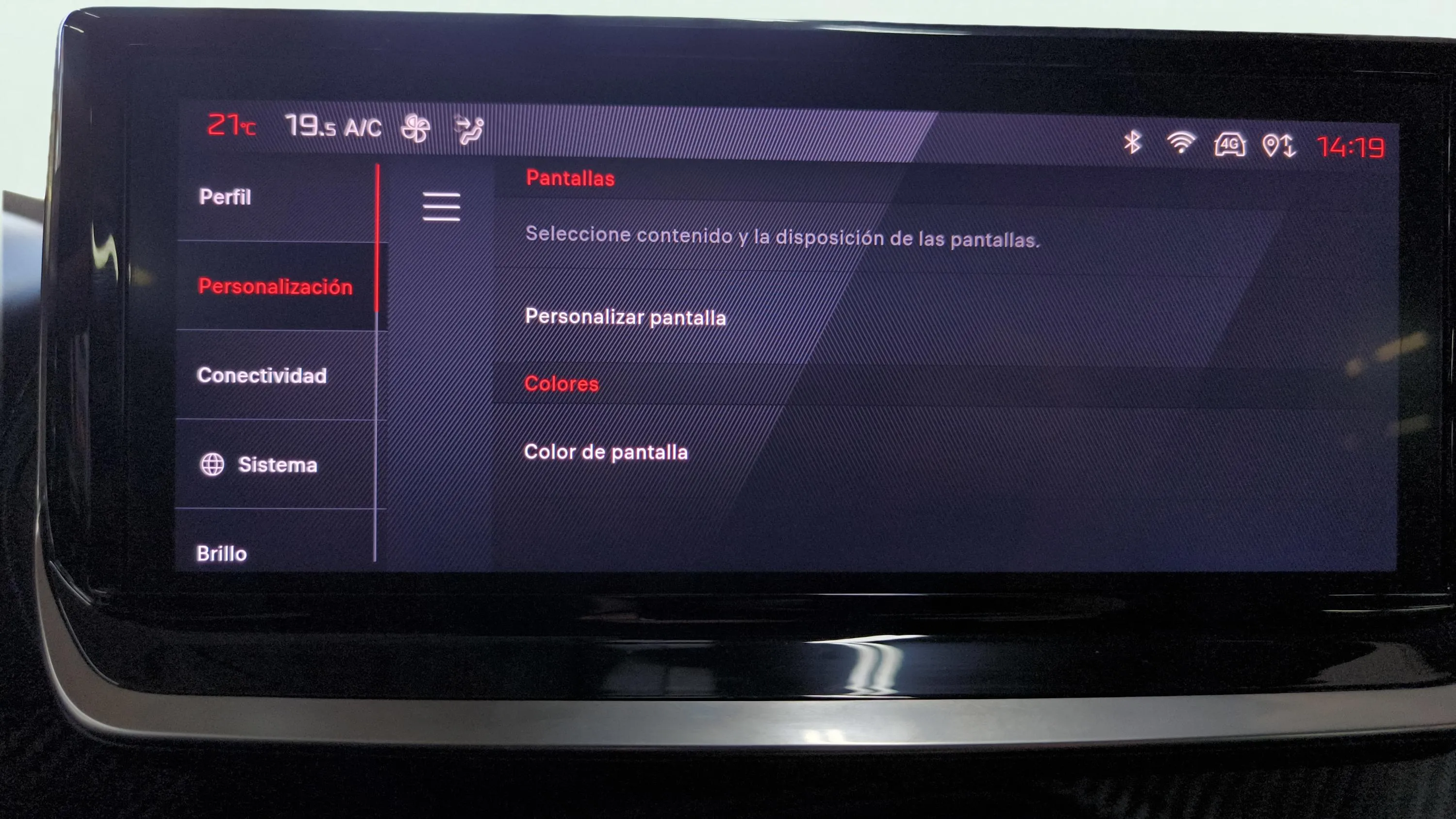 Peugeot 2008 Allure Pack PureTech 100 - foto 32