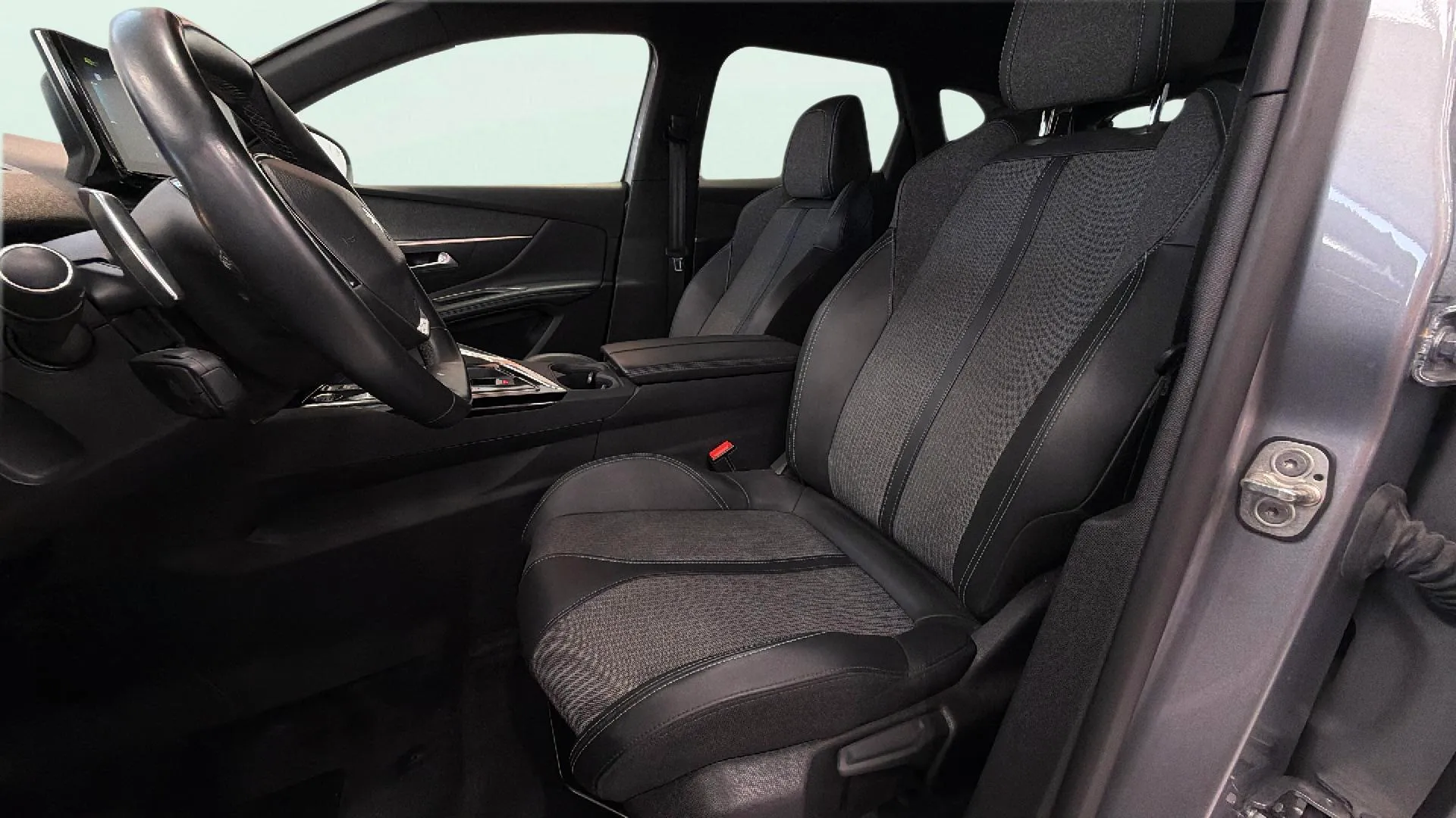 Peugeot 3008 225 e-EAT8 Allure Pack - foto 17