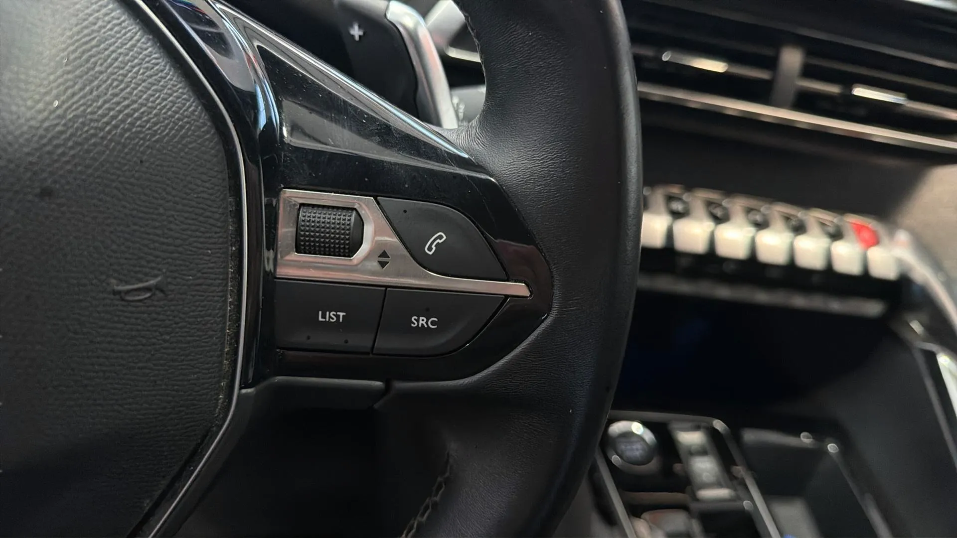 Peugeot 3008 225 e-EAT8 Allure Pack - foto 11