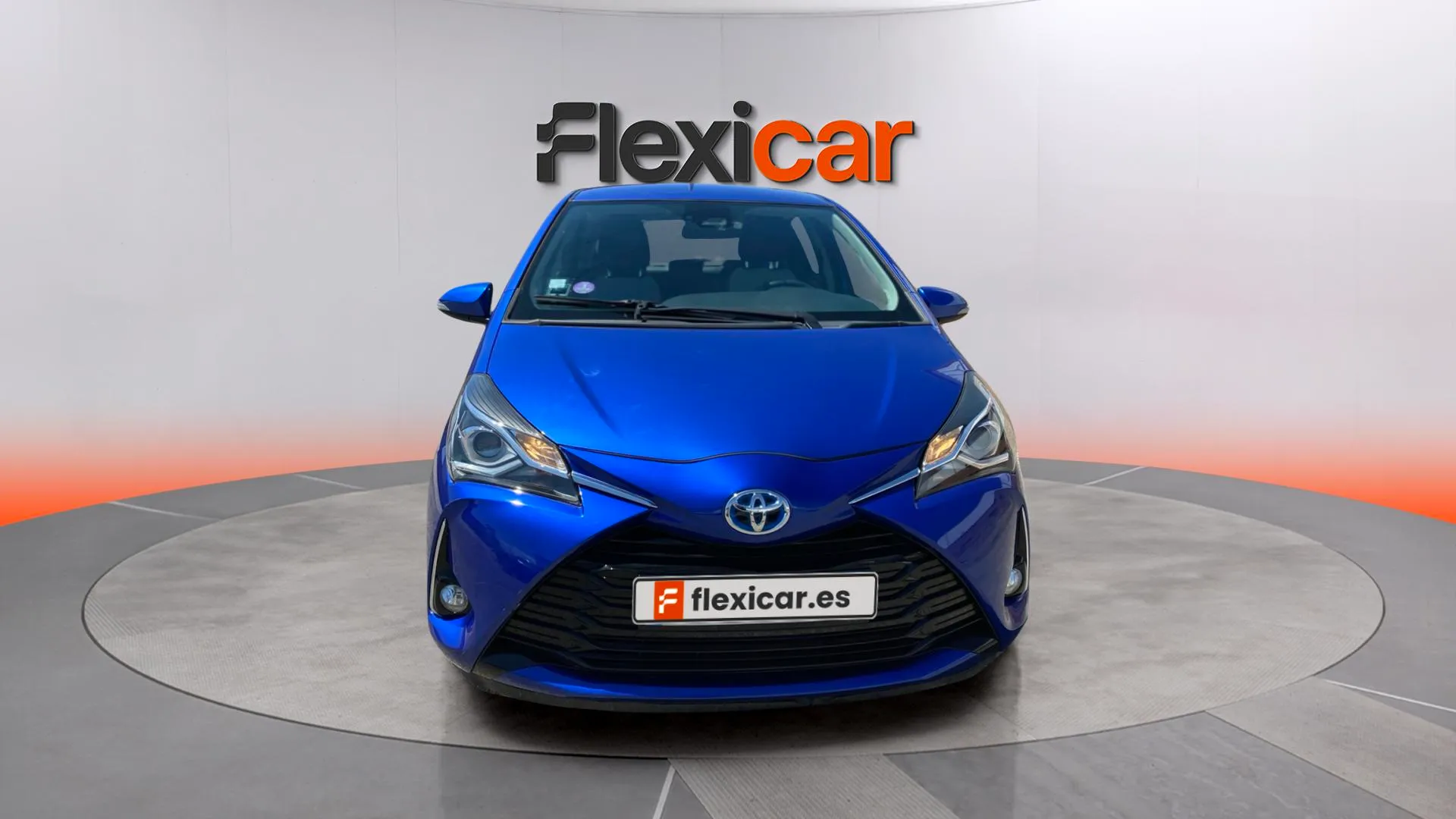 Toyota Yaris 1.5 100H Active - foto 2