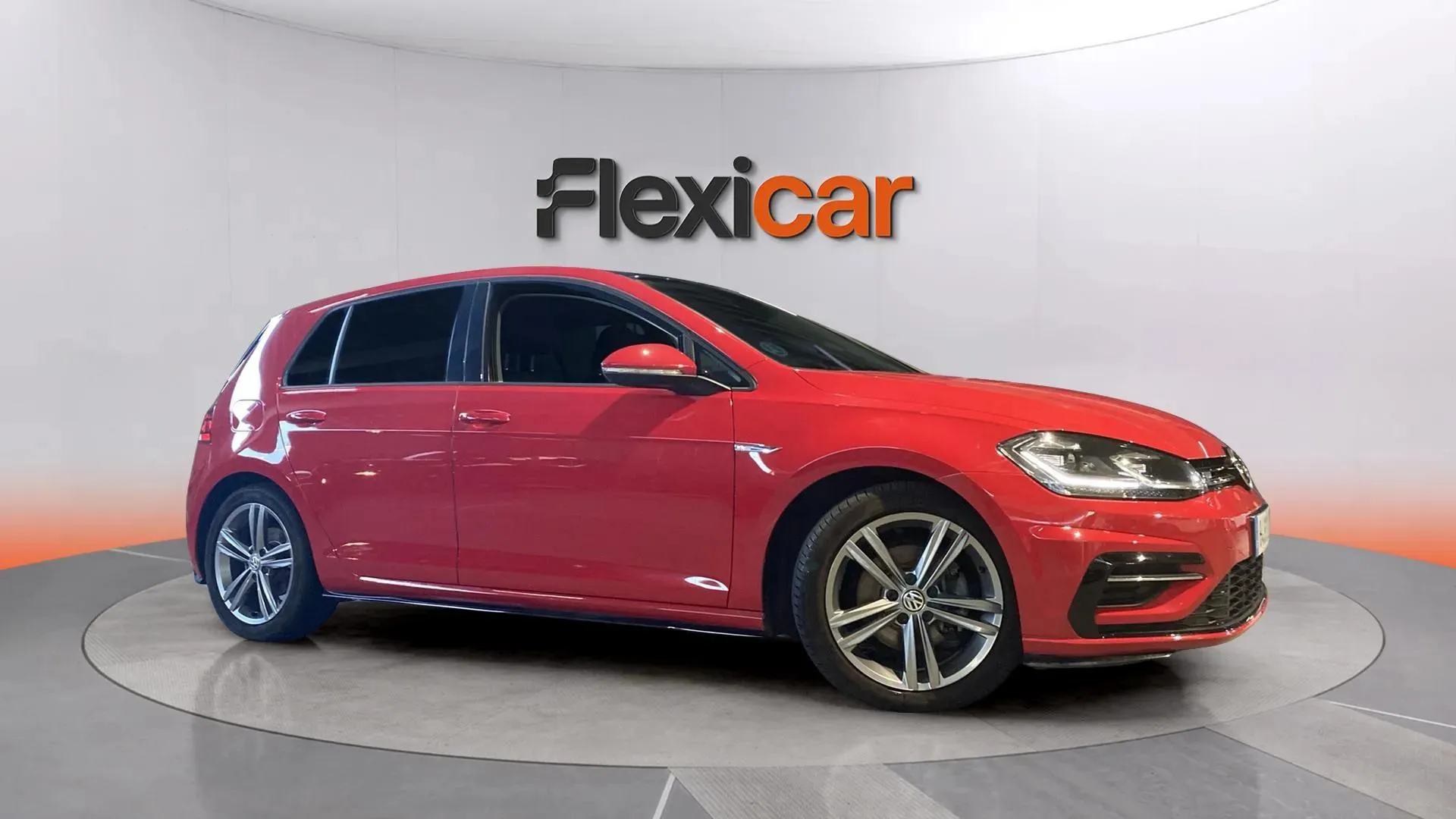 Volkswagen Golf Sport R-Line 2.0 TDI DSG - foto 2