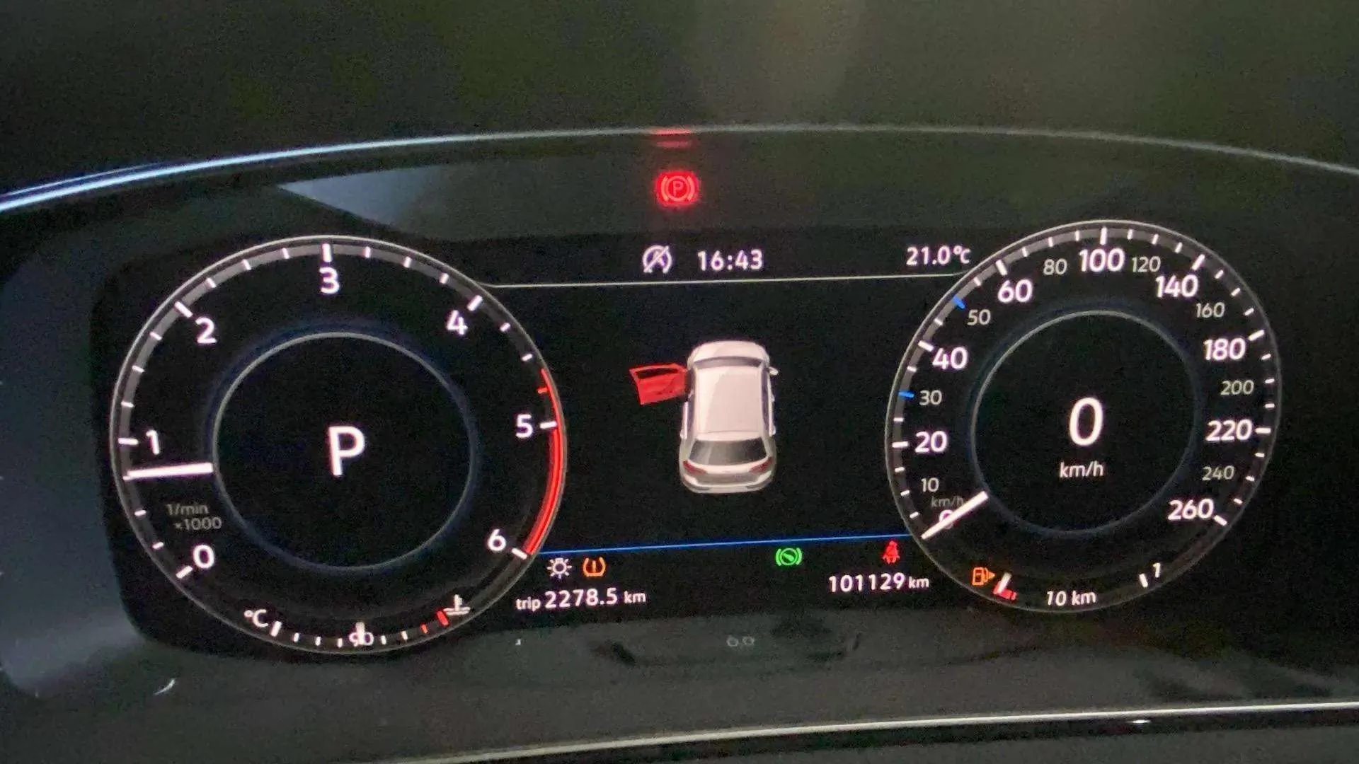 Volkswagen Golf Sport R-Line 2.0 TDI DSG - foto 14