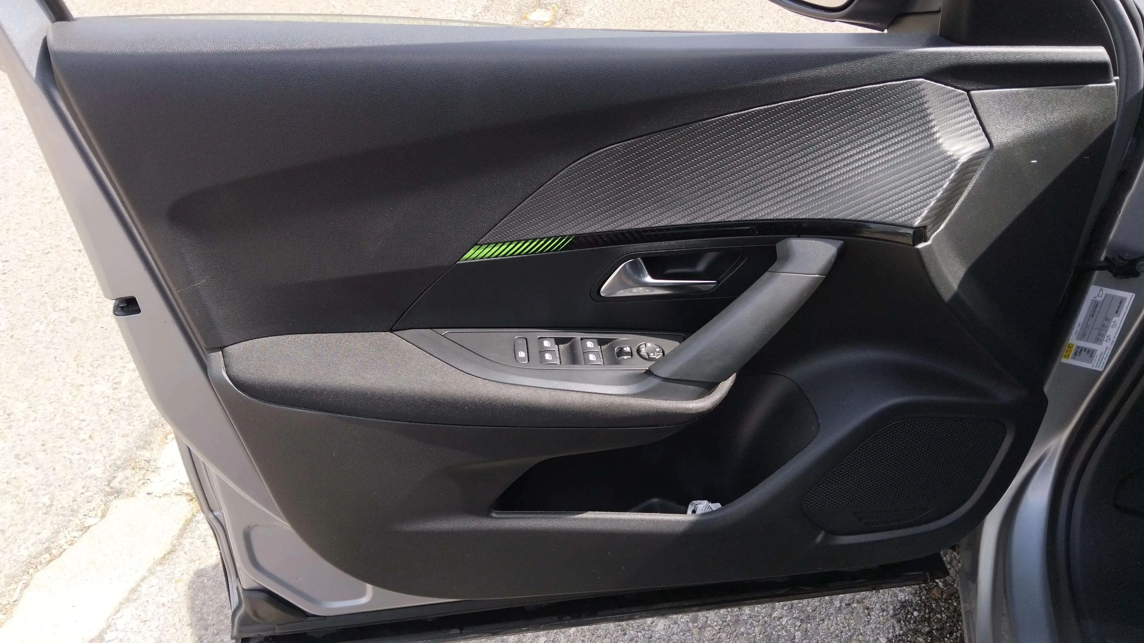 Peugeot 2008 Active PureTech 100 - foto 17