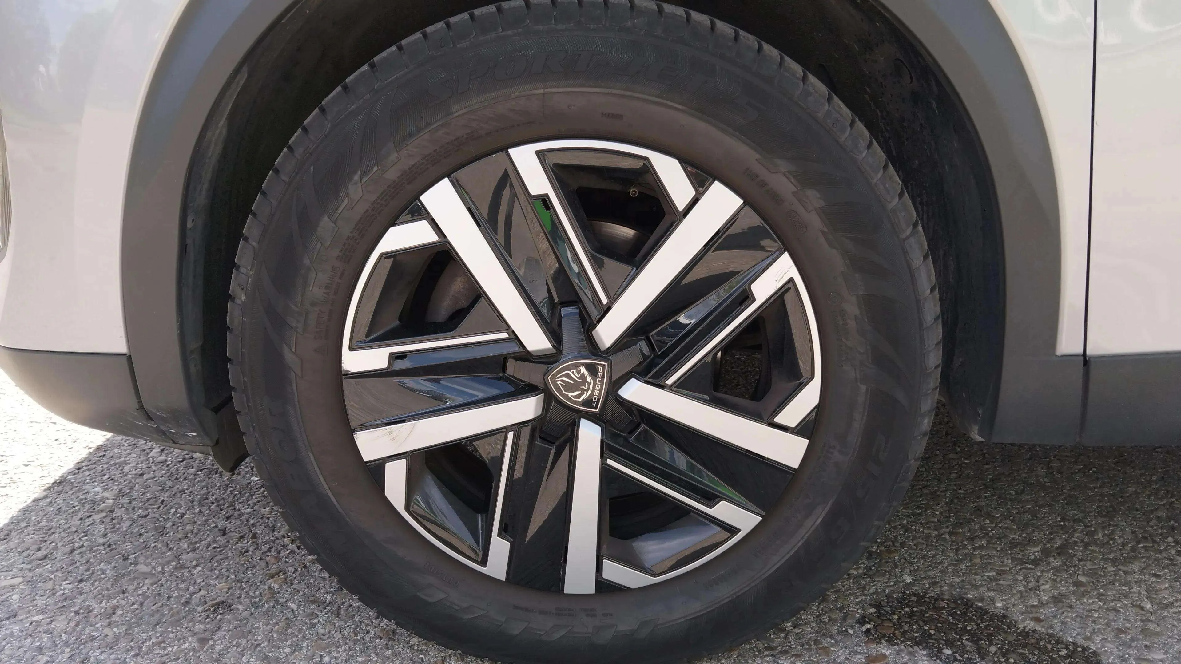 Peugeot 2008 Active PureTech 100 - foto 19