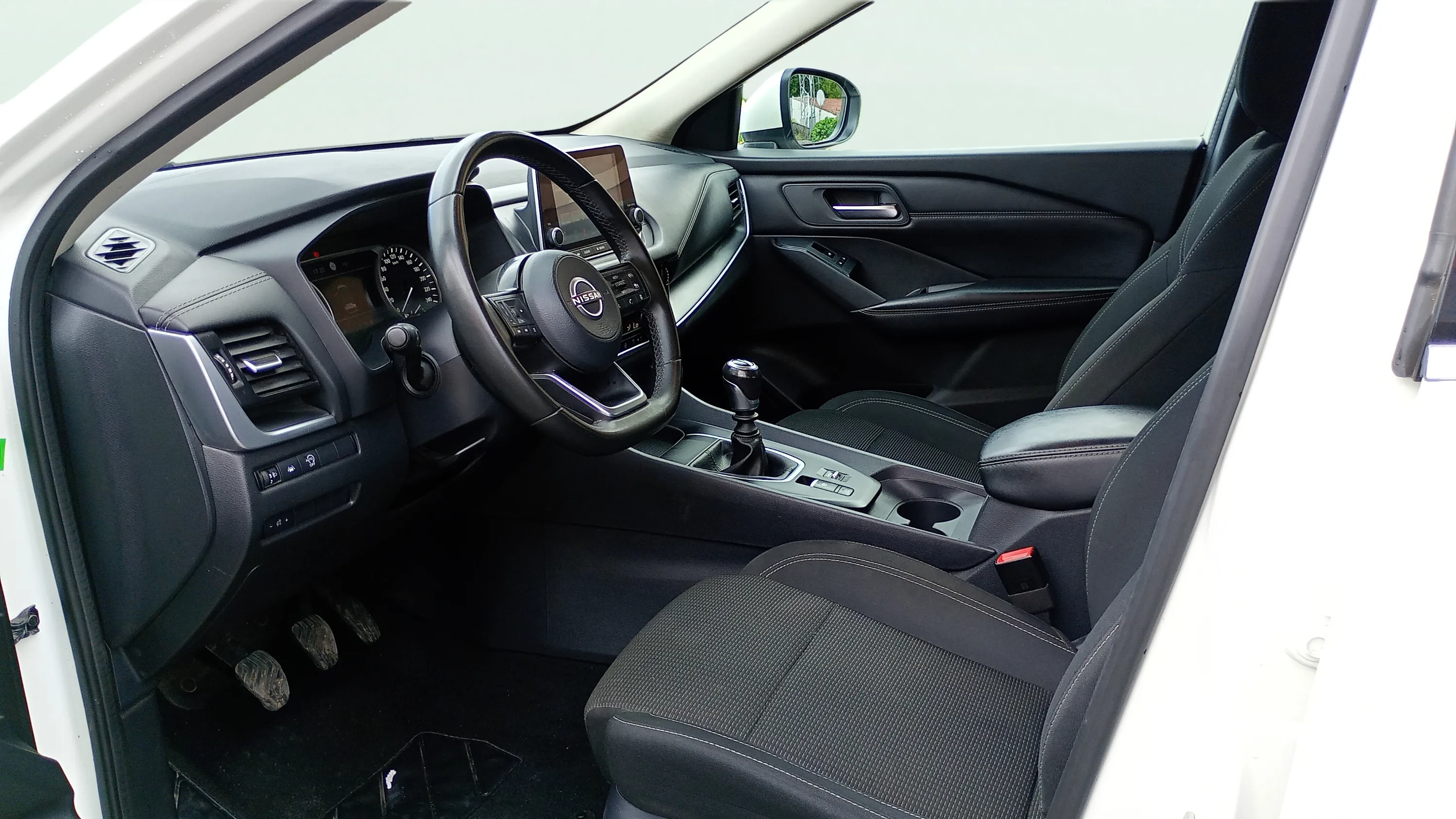 Nissan Qashqai DIG-T mHEV 4x2 Acenta - foto 22