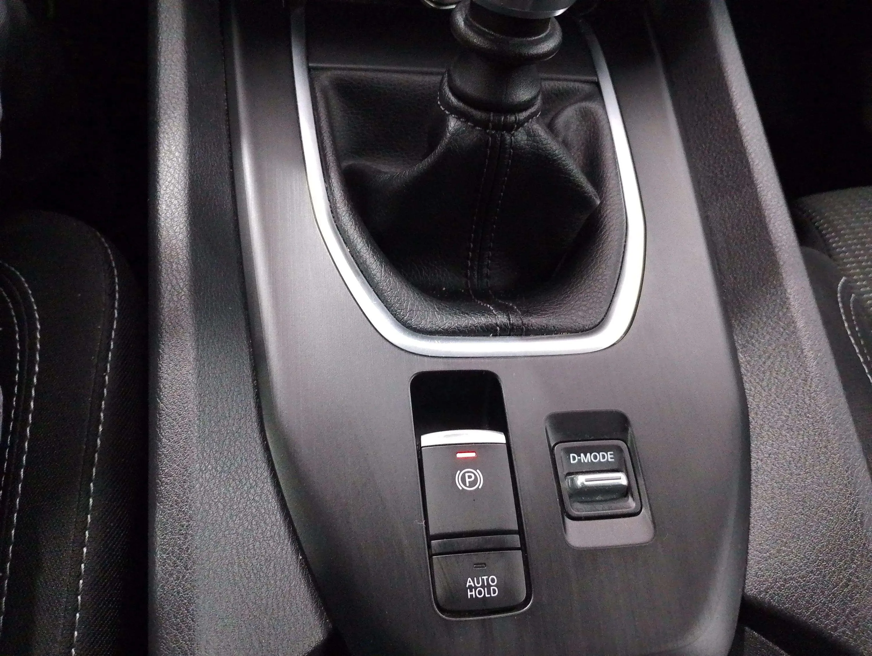 Nissan Qashqai DIG-T mHEV 4x2 Acenta - foto 24