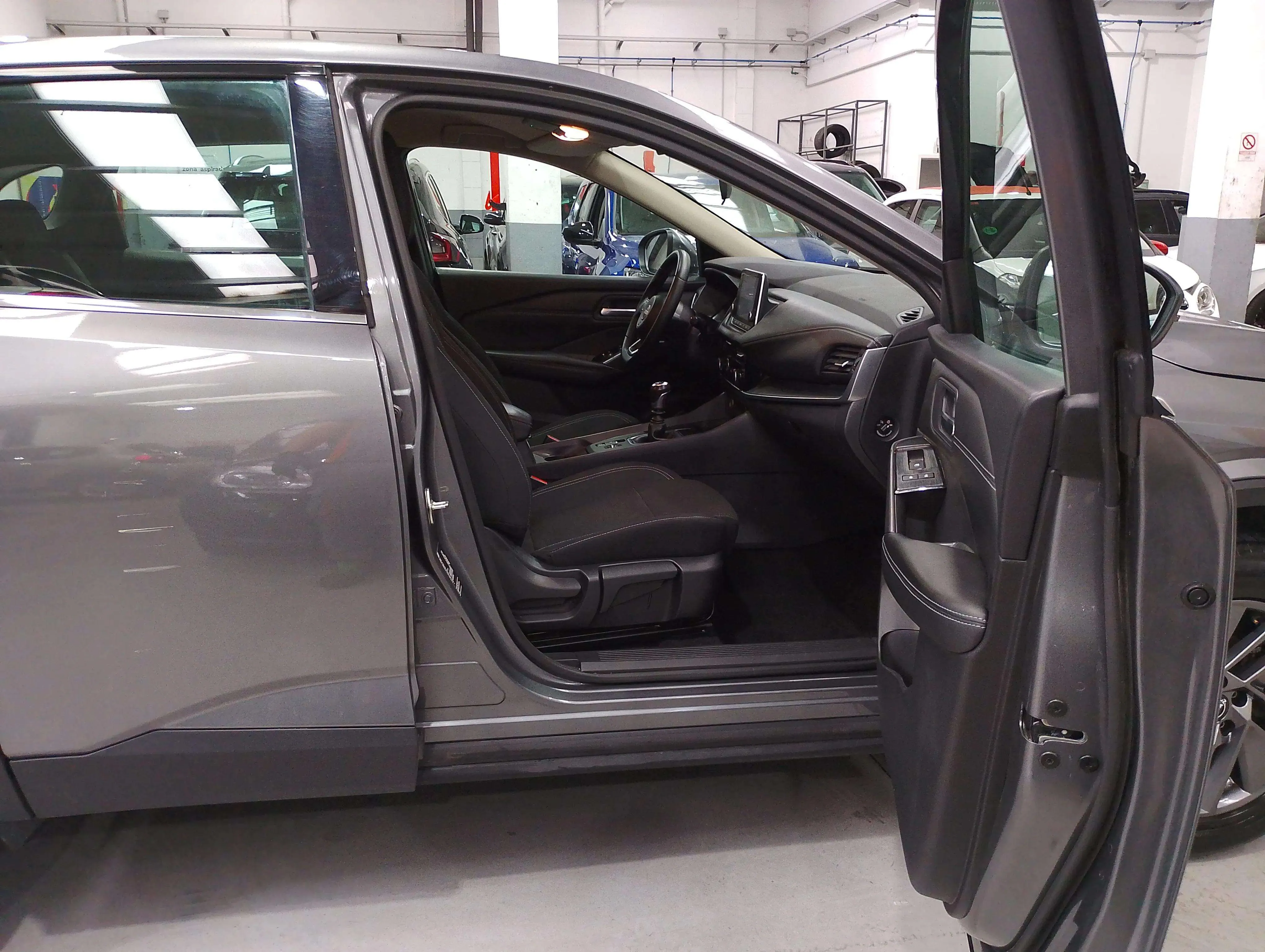 Nissan Qashqai DIG-T mHEV 4x2 Acenta - foto 14